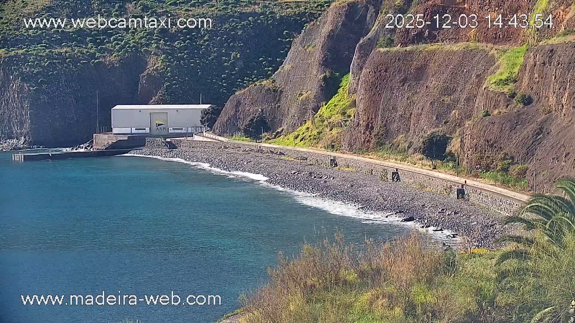Canical (Caniçal) Coast Live Cam - Machico, Madeira, Portugal