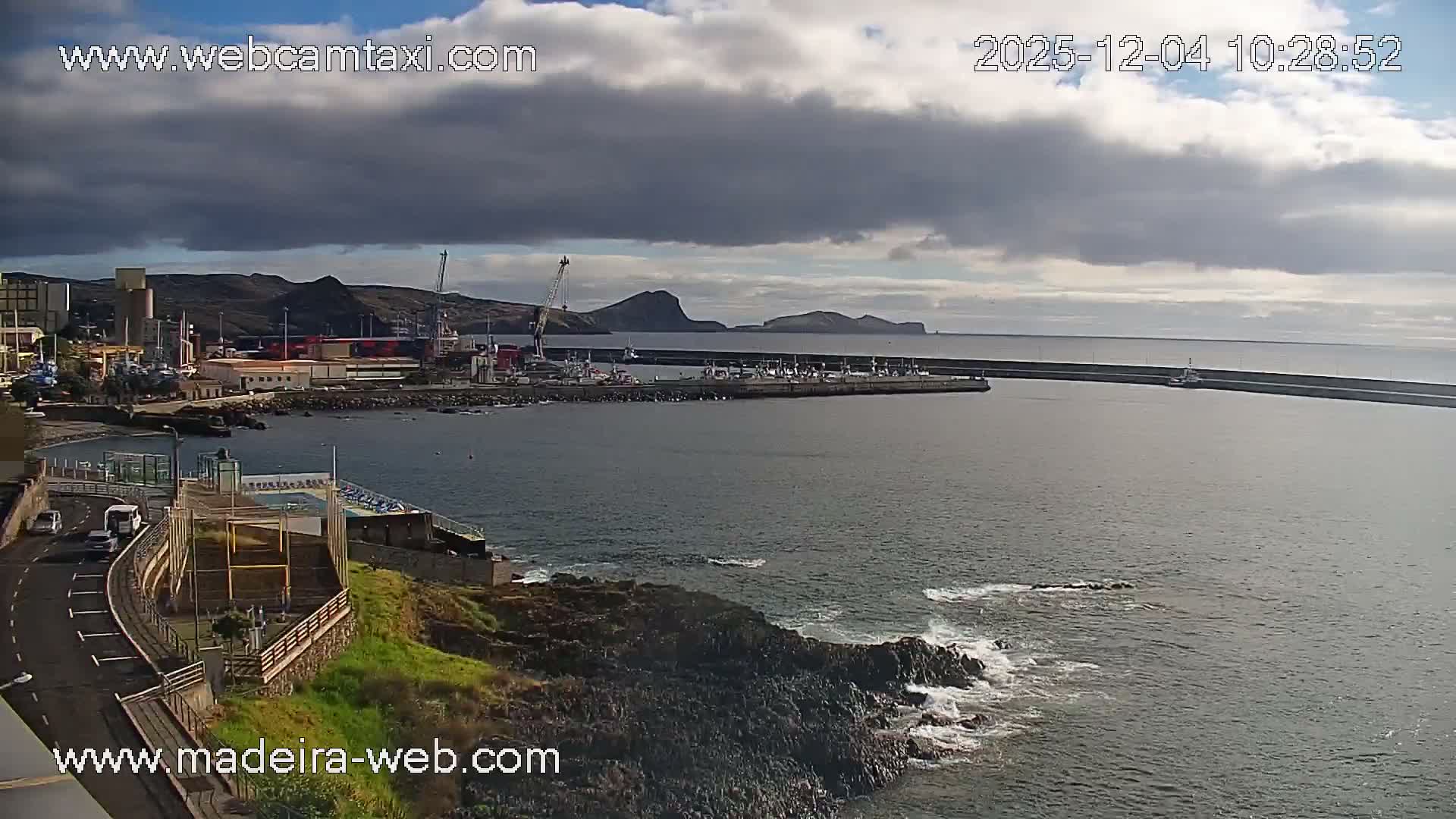 Canical (Caniçal) Coast Live Cam - Machico, Madeira, Portugal