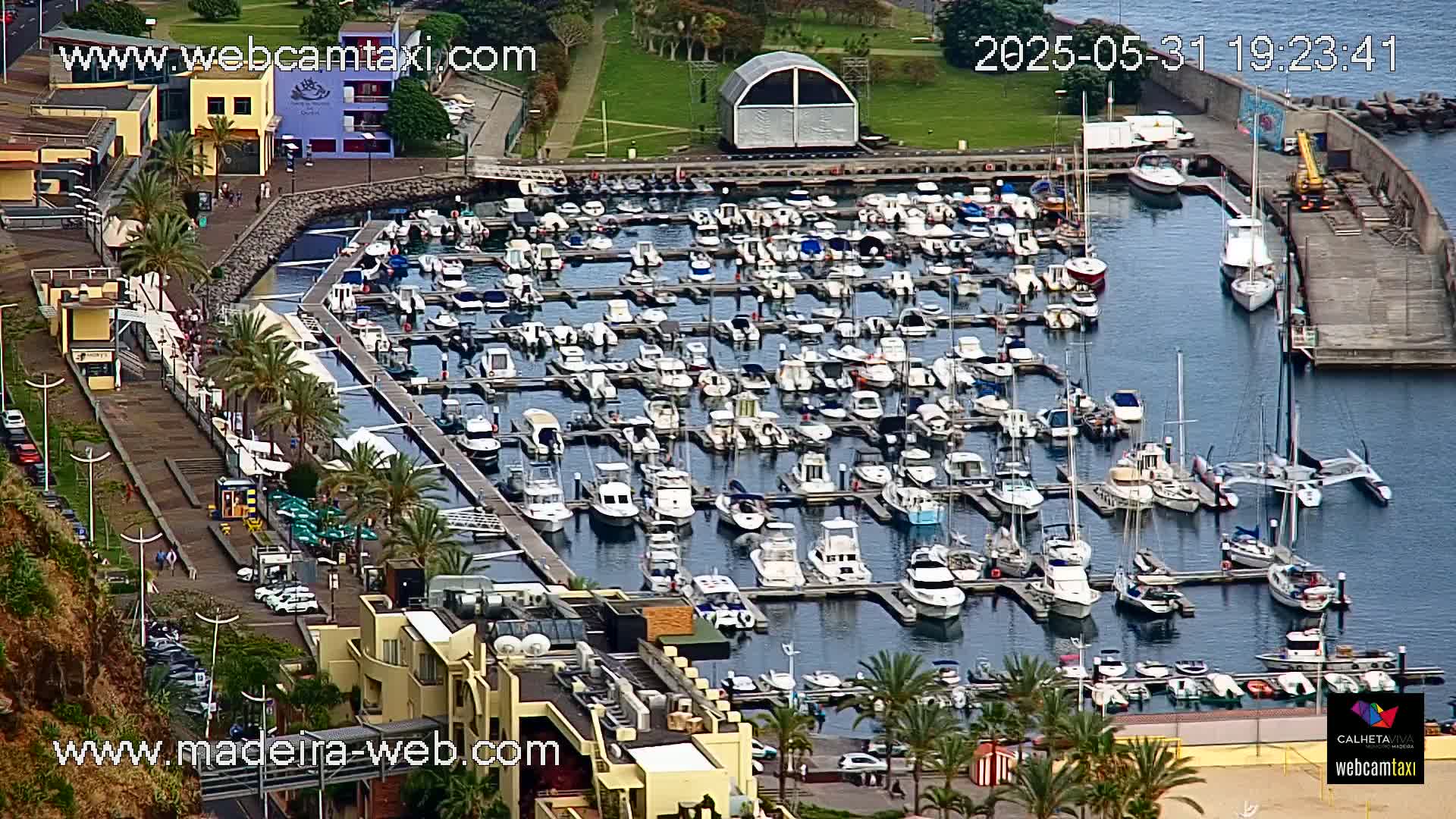 Calheta City & Coast Skyline PTZ Live Cam – Calheta, Madeira, Portugal