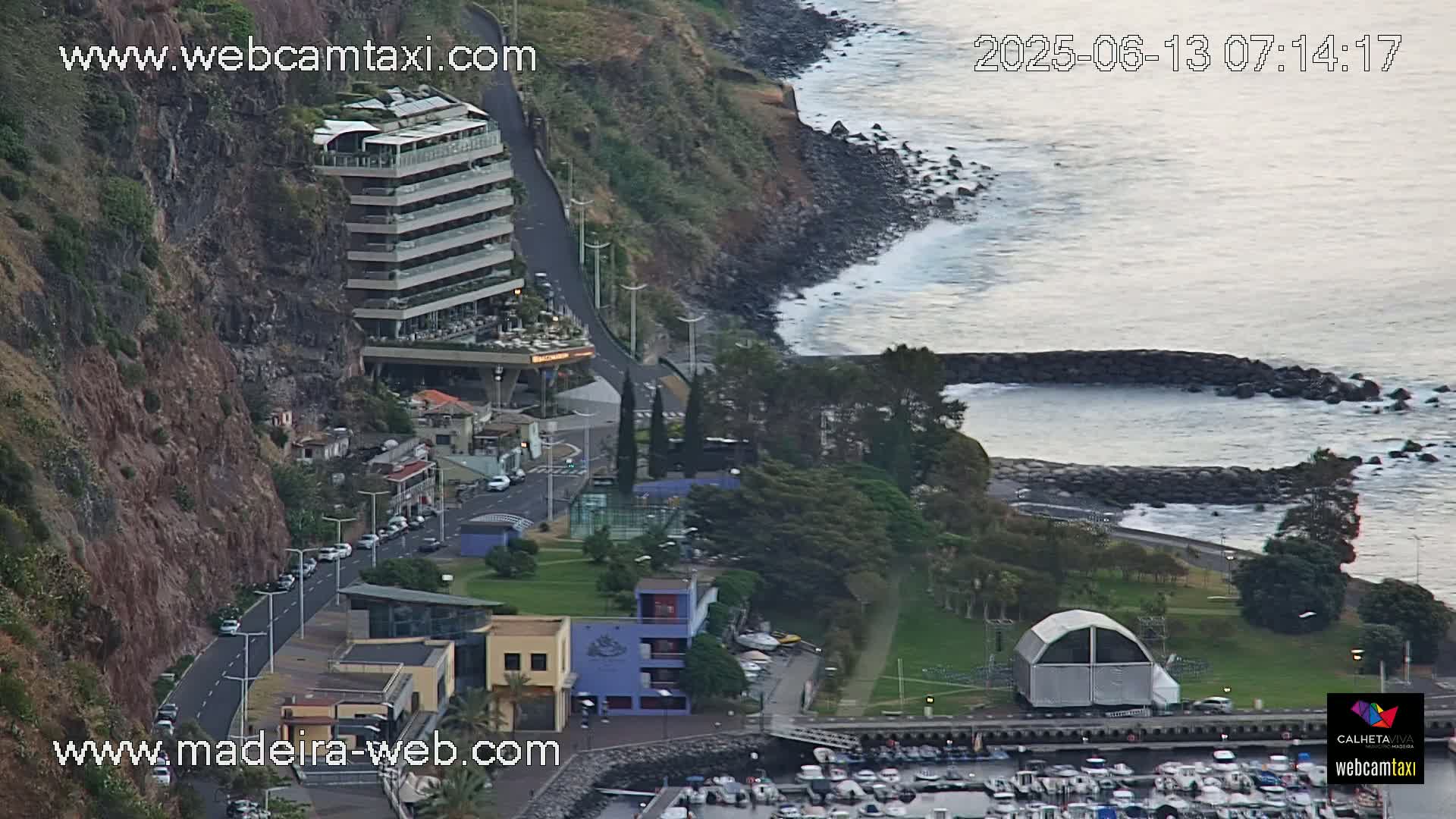 Calheta City & Coast Skyline PTZ Live Cam – Calheta, Madeira, Portugal