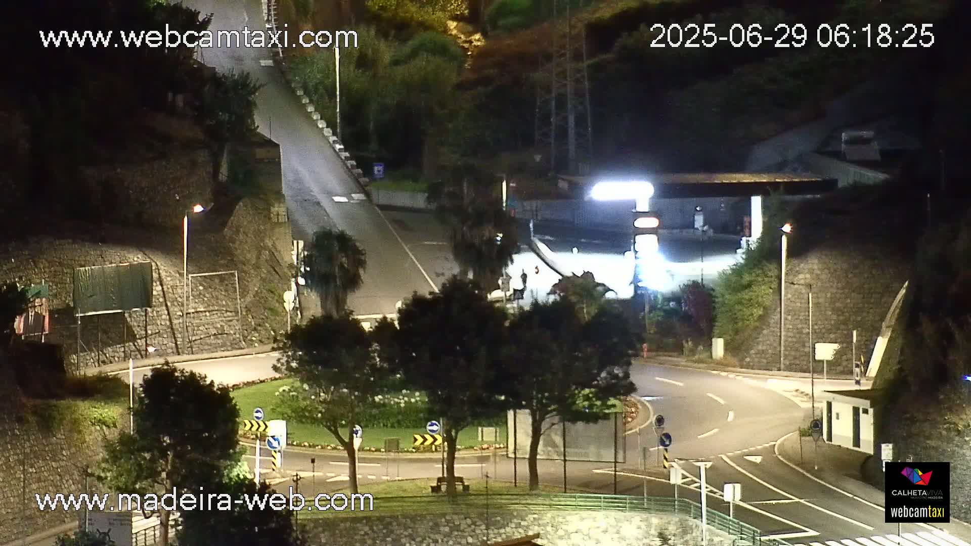 Calheta City & Coast Skyline PTZ Live Cam – Calheta, Madeira, Portugal