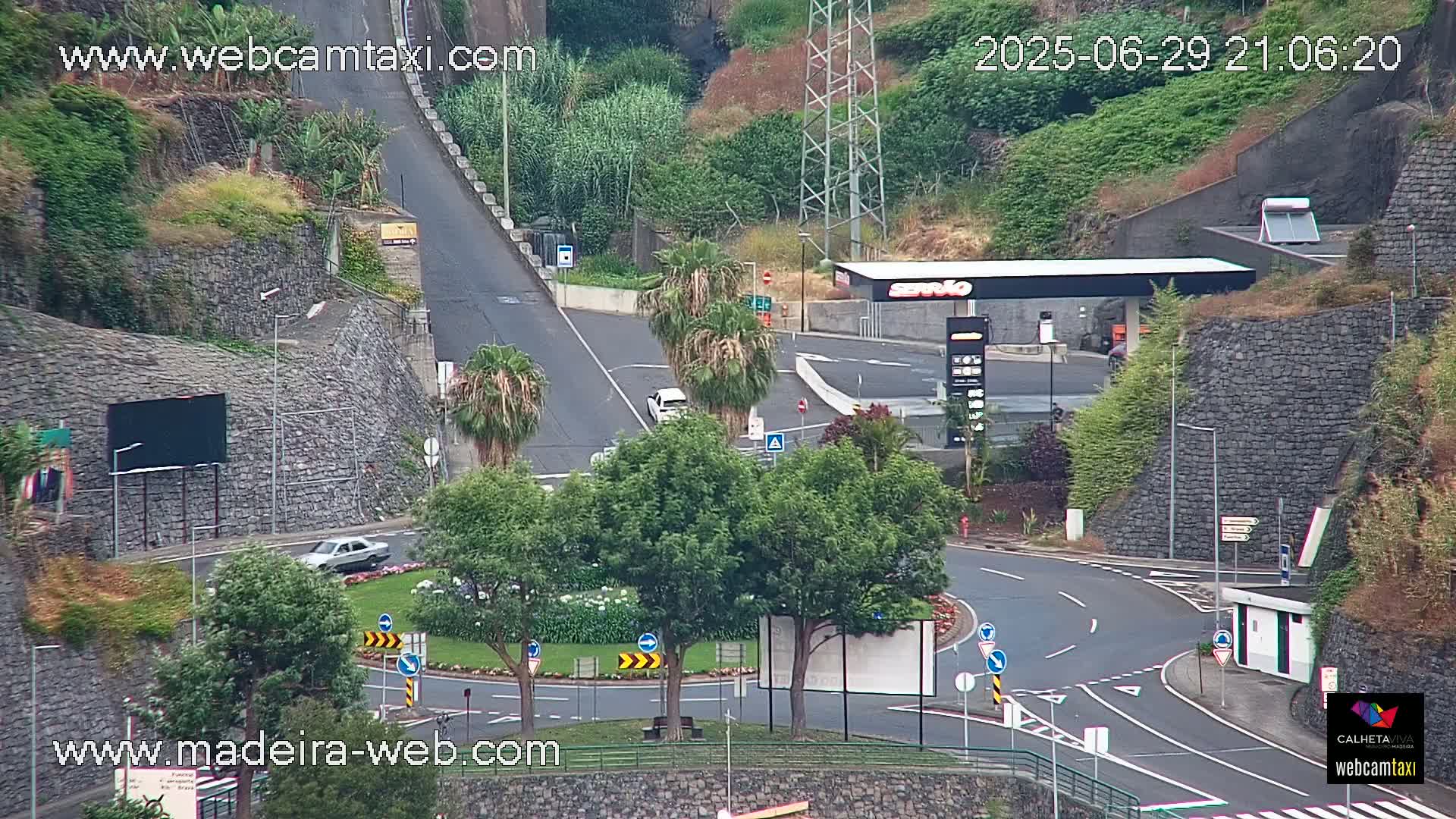 Calheta City & Coast Skyline PTZ Live Cam – Calheta, Madeira, Portugal