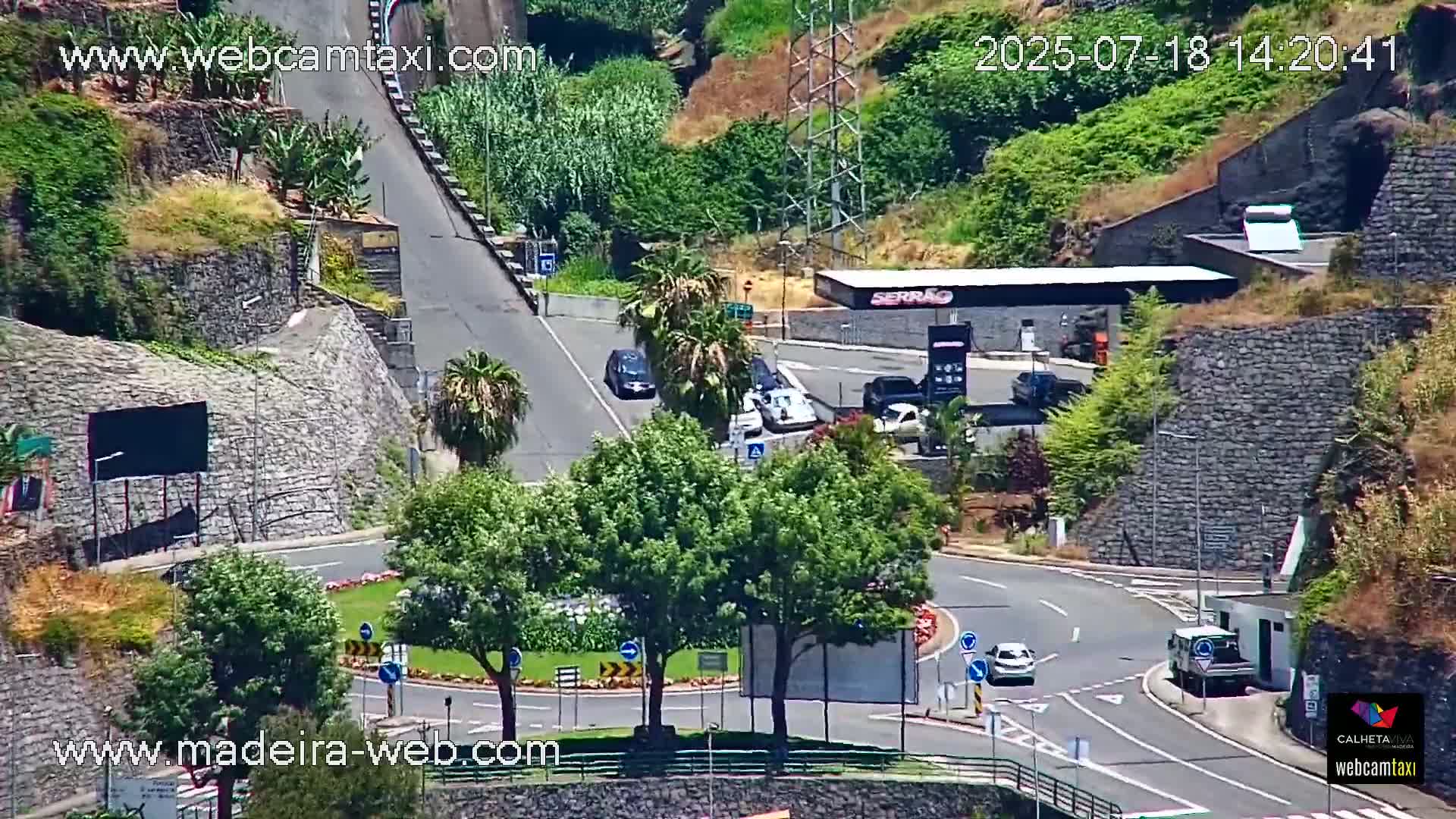 Calheta City & Coast Skyline PTZ Live Cam – Calheta, Madeira, Portugal