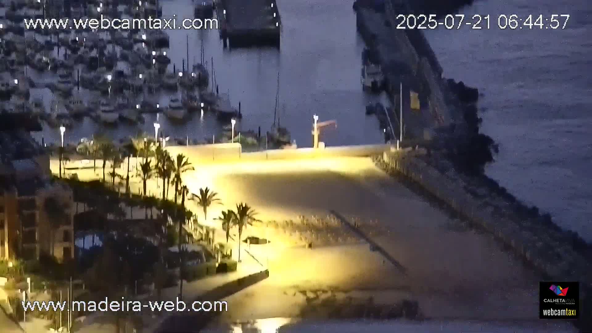 Calheta City & Coast Skyline PTZ Live Cam – Calheta, Madeira, Portugal
