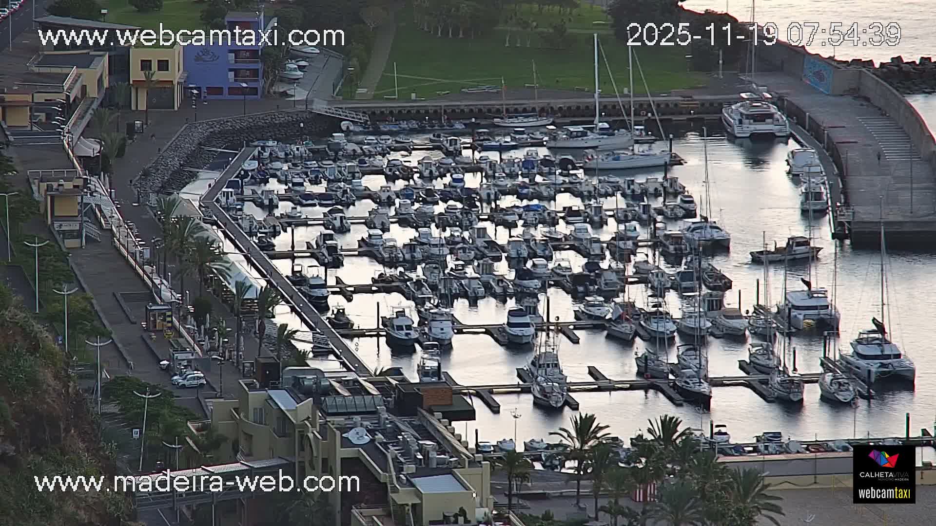 Calheta City & Coast Skyline PTZ Live Cam – Calheta, Madeira, Portugal