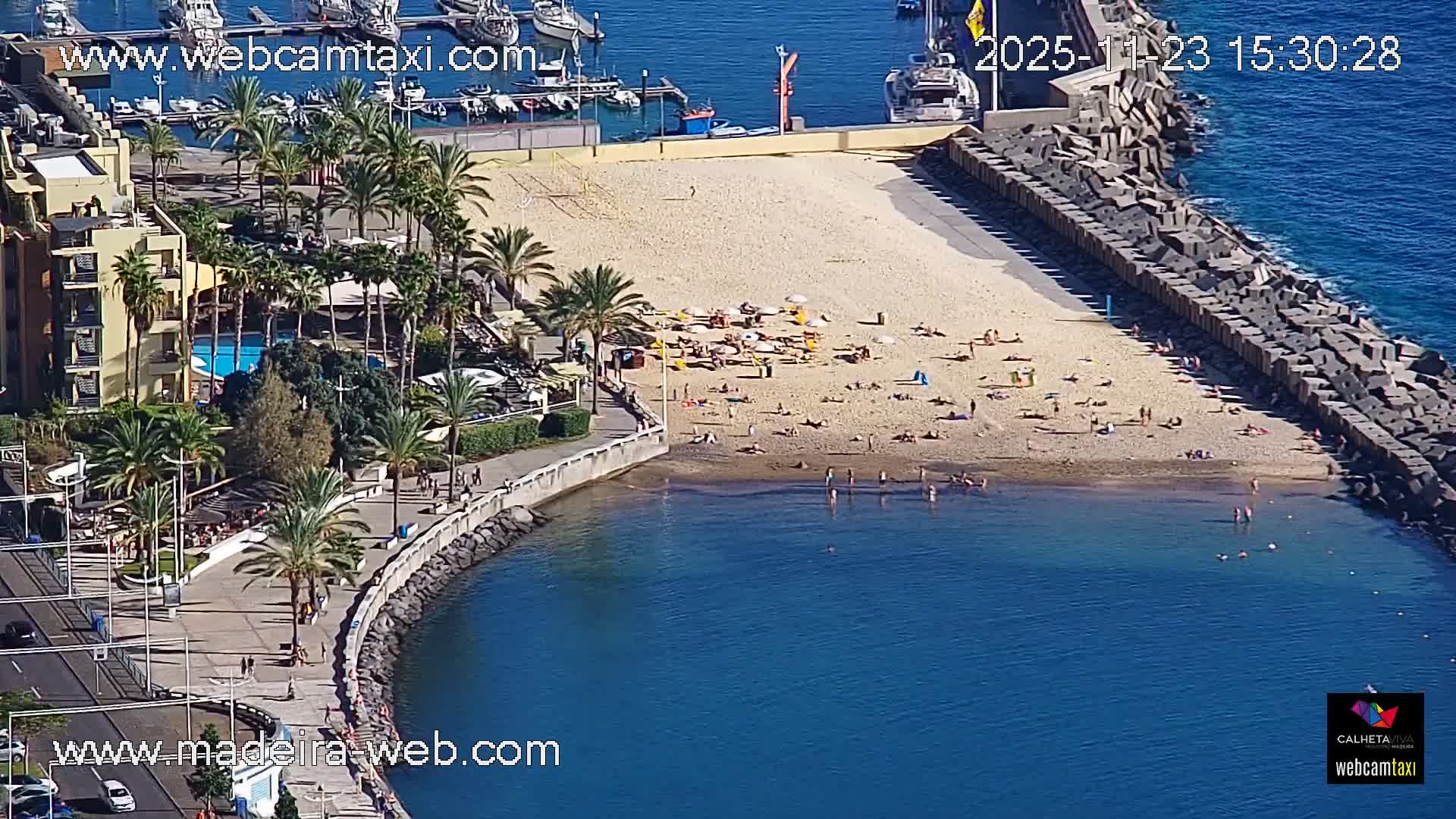 Calheta City & Coast Skyline PTZ Live Cam – Calheta, Madeira, Portugal