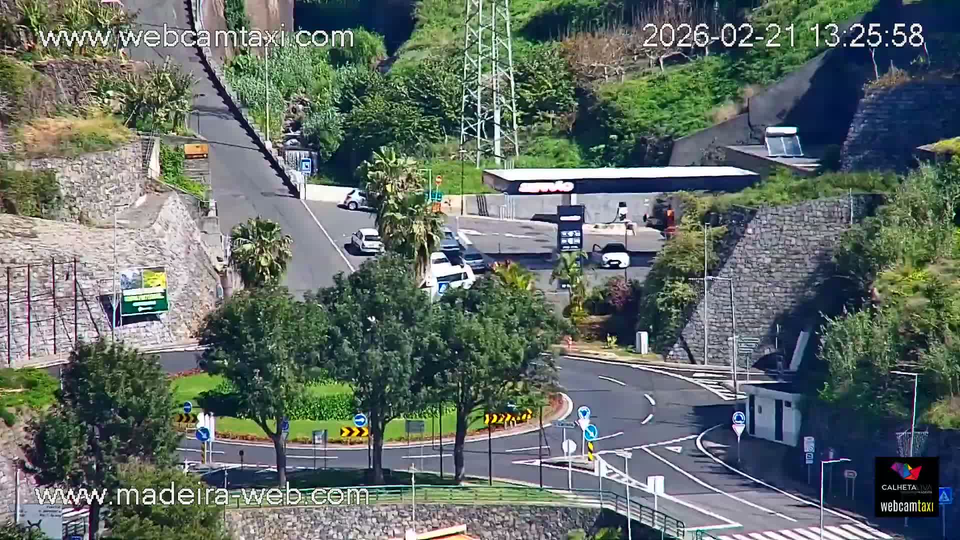 Calheta City & Coast Skyline PTZ Live Cam – Calheta, Madeira, Portugal