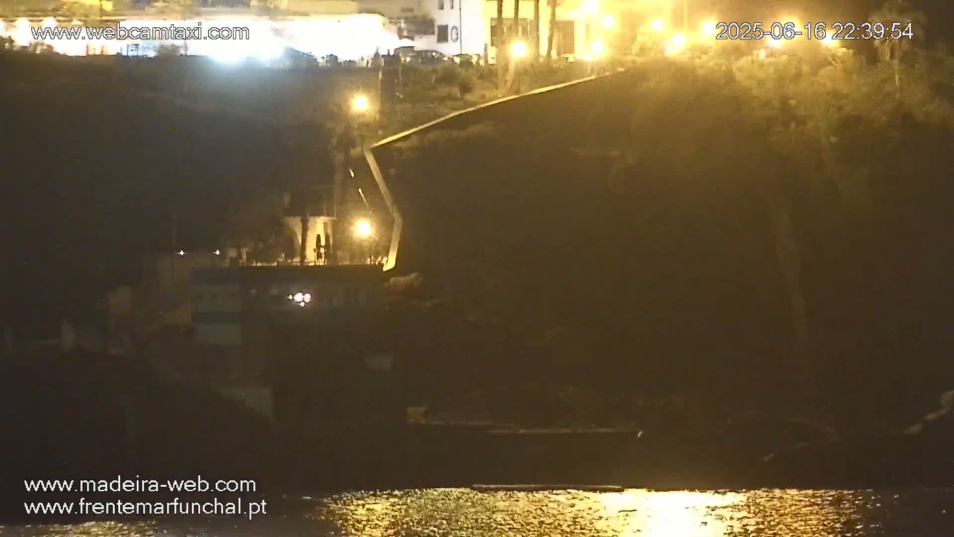  Praia Formosa Beach Live Cam - Funchal, Madeira, Portugal