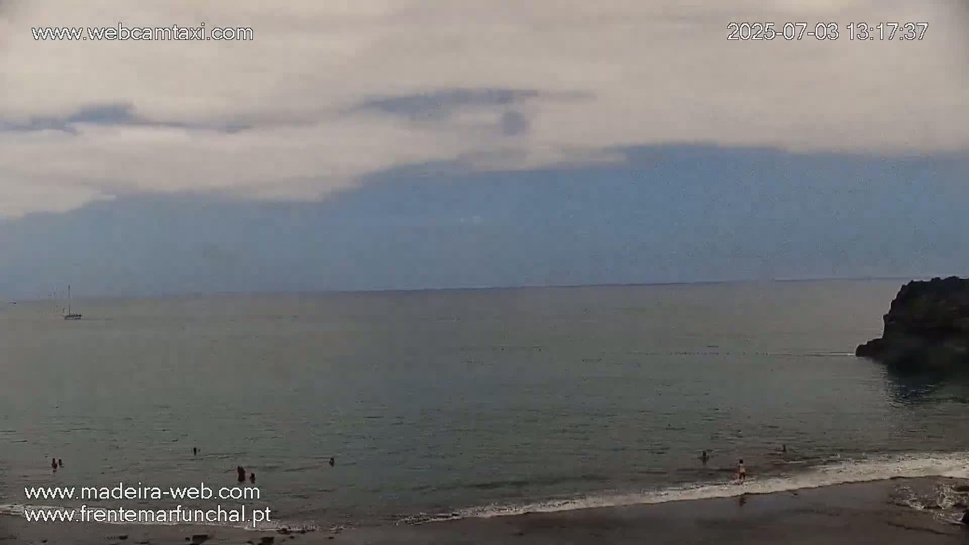  Praia Formosa Beach Live Cam - Funchal, Madeira, Portugal