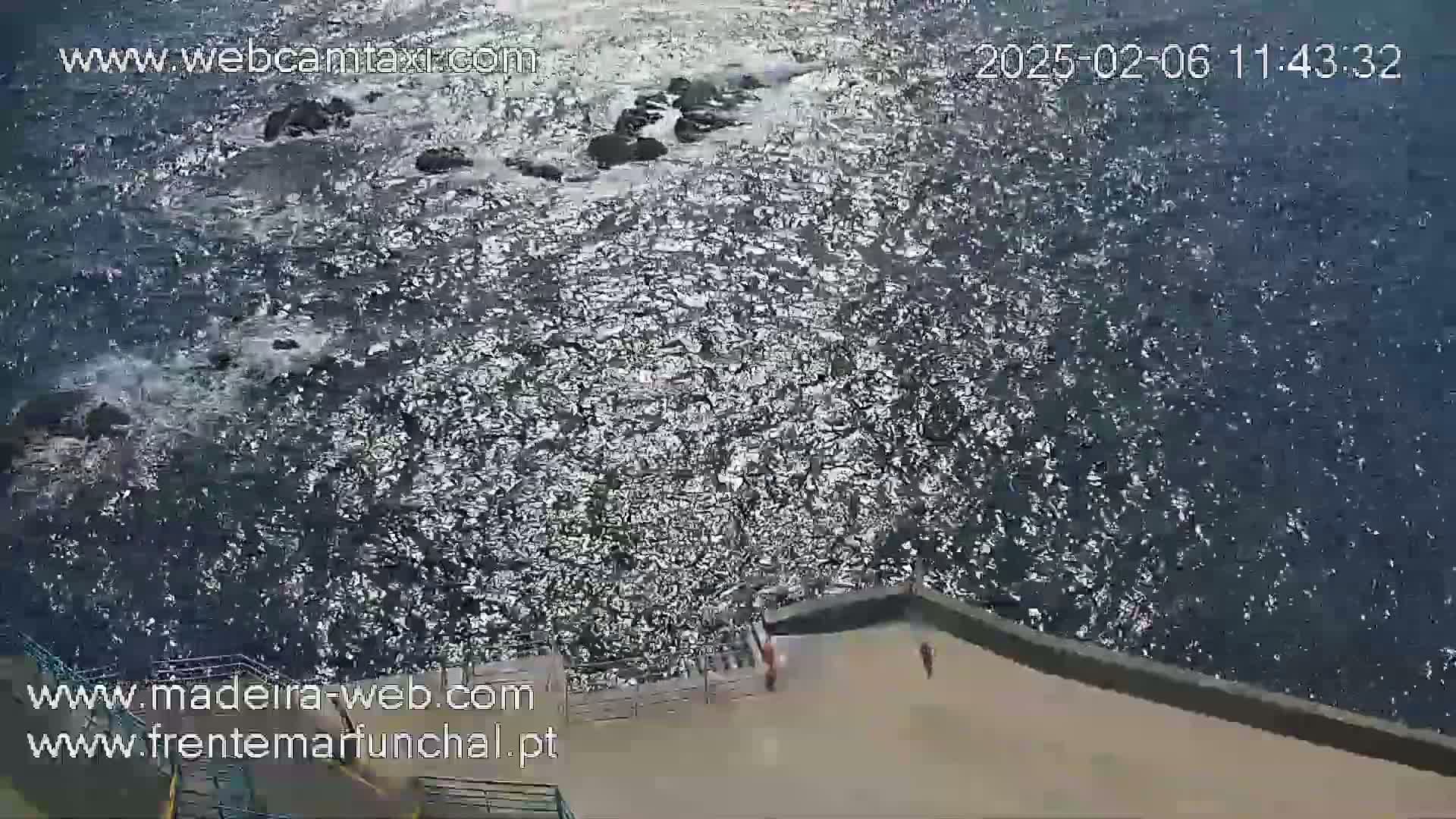 Barreirinha Beach & Funchal Center Live Cam - Funchal, Madeira, Portugal