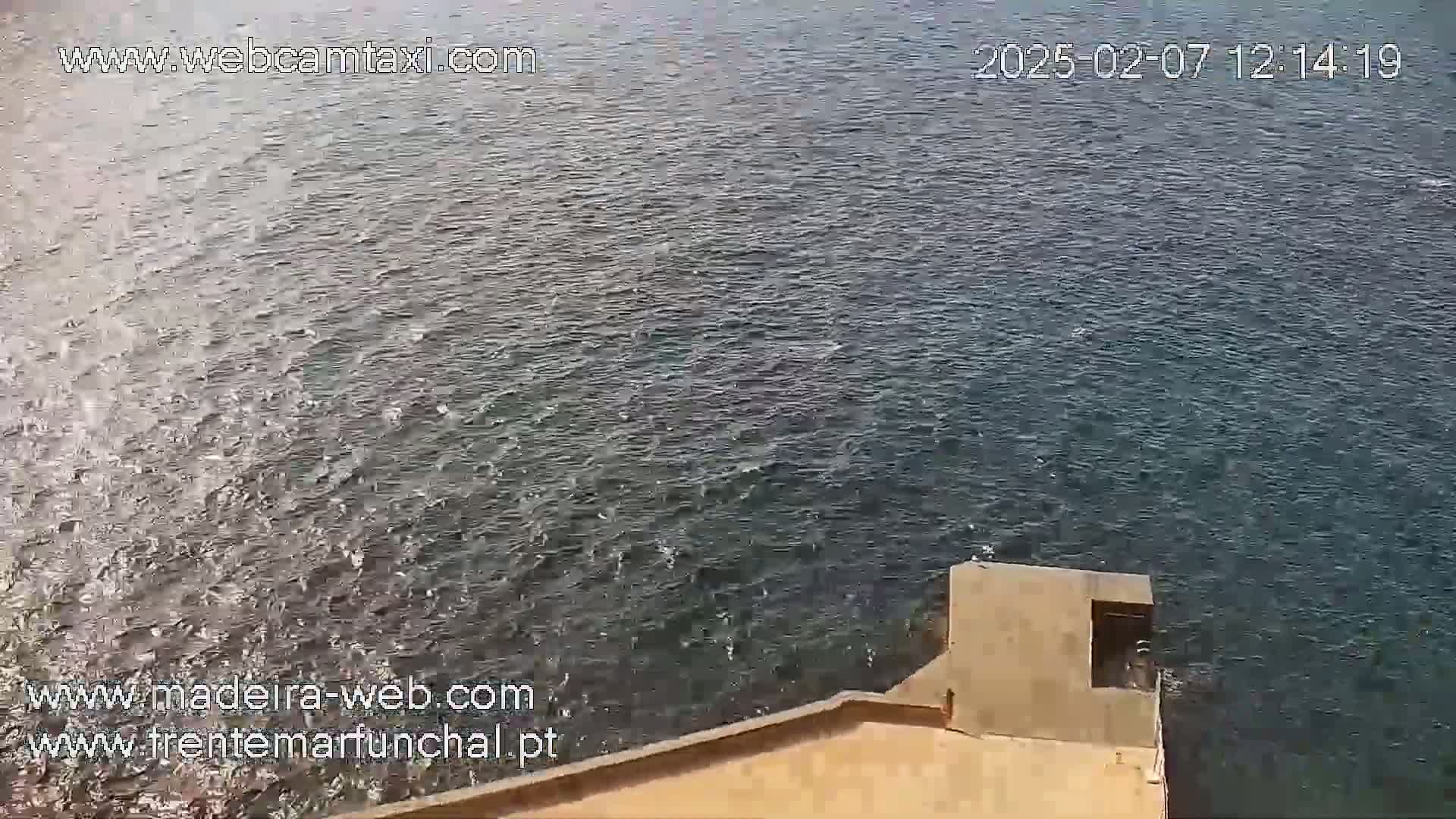 Barreirinha Beach & Funchal Center Live Cam - Funchal, Madeira, Portugal