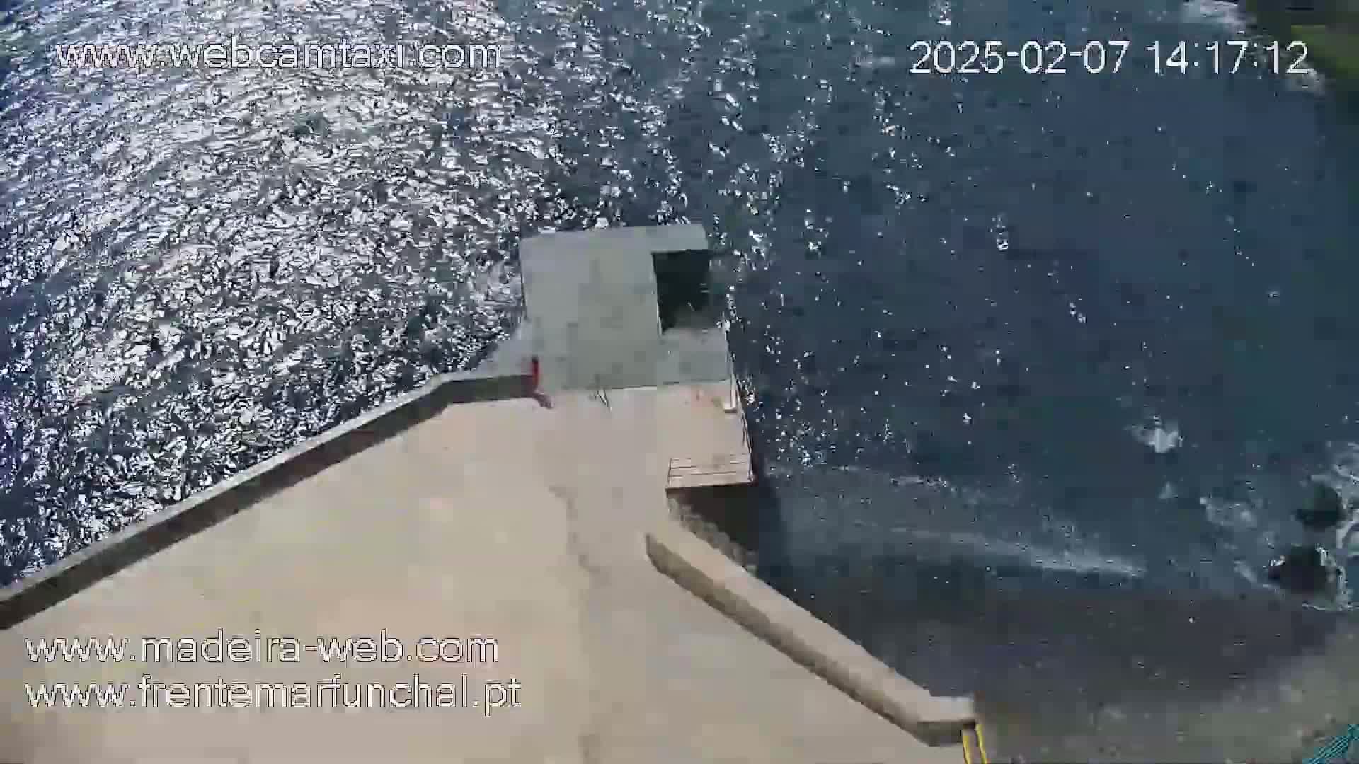 Barreirinha Beach & Funchal Center Live Cam - Funchal, Madeira, Portugal