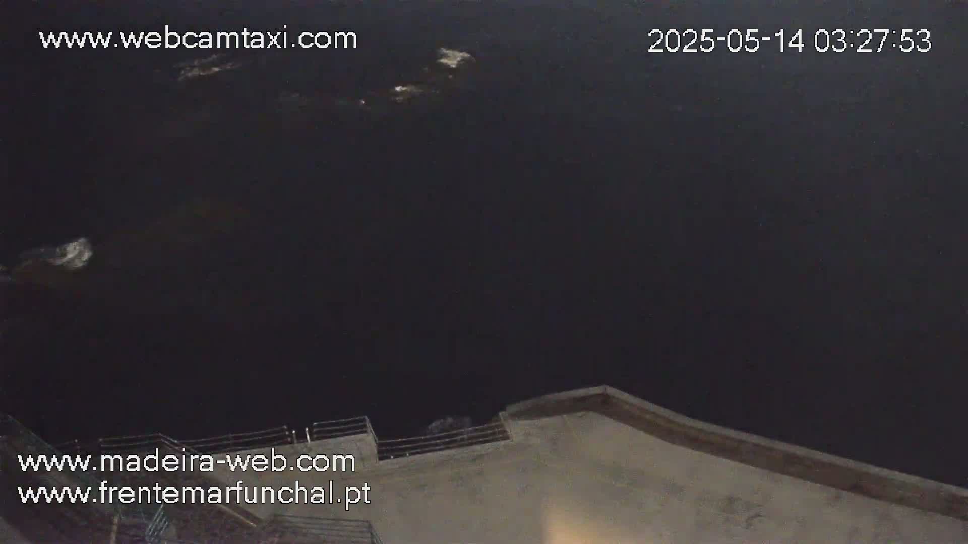 Barreirinha Beach & Funchal Center Live Cam - Funchal, Madeira, Portugal