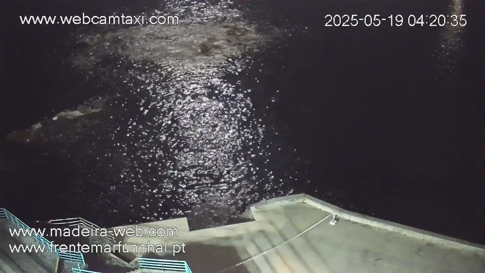 Barreirinha Beach & Funchal Center Live Cam - Funchal, Madeira, Portugal