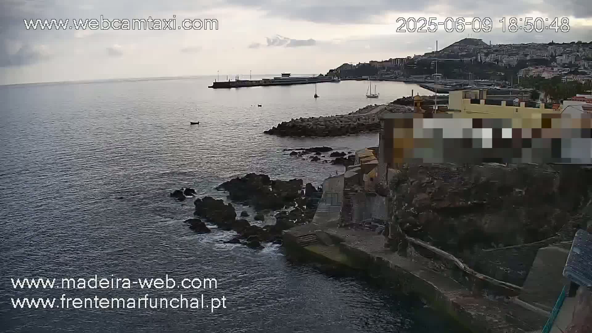 Barreirinha Beach & Funchal Center Live Cam - Funchal, Madeira, Portugal