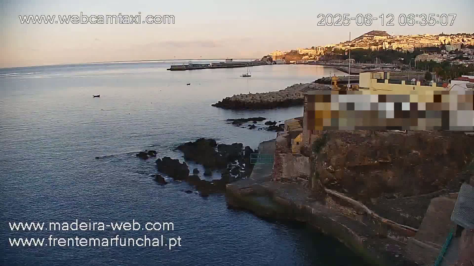 Barreirinha Beach & Funchal Center Live Cam - Funchal, Madeira, Portugal