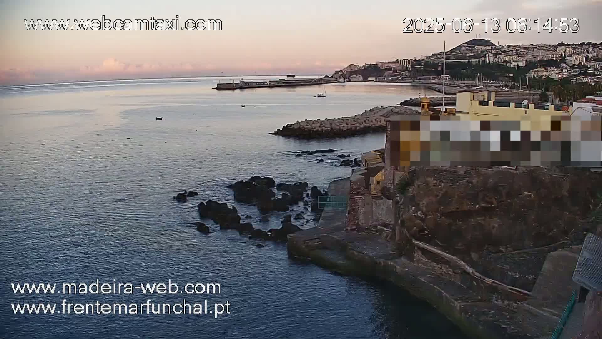 Barreirinha Beach & Funchal Center Live Cam - Funchal, Madeira, Portugal