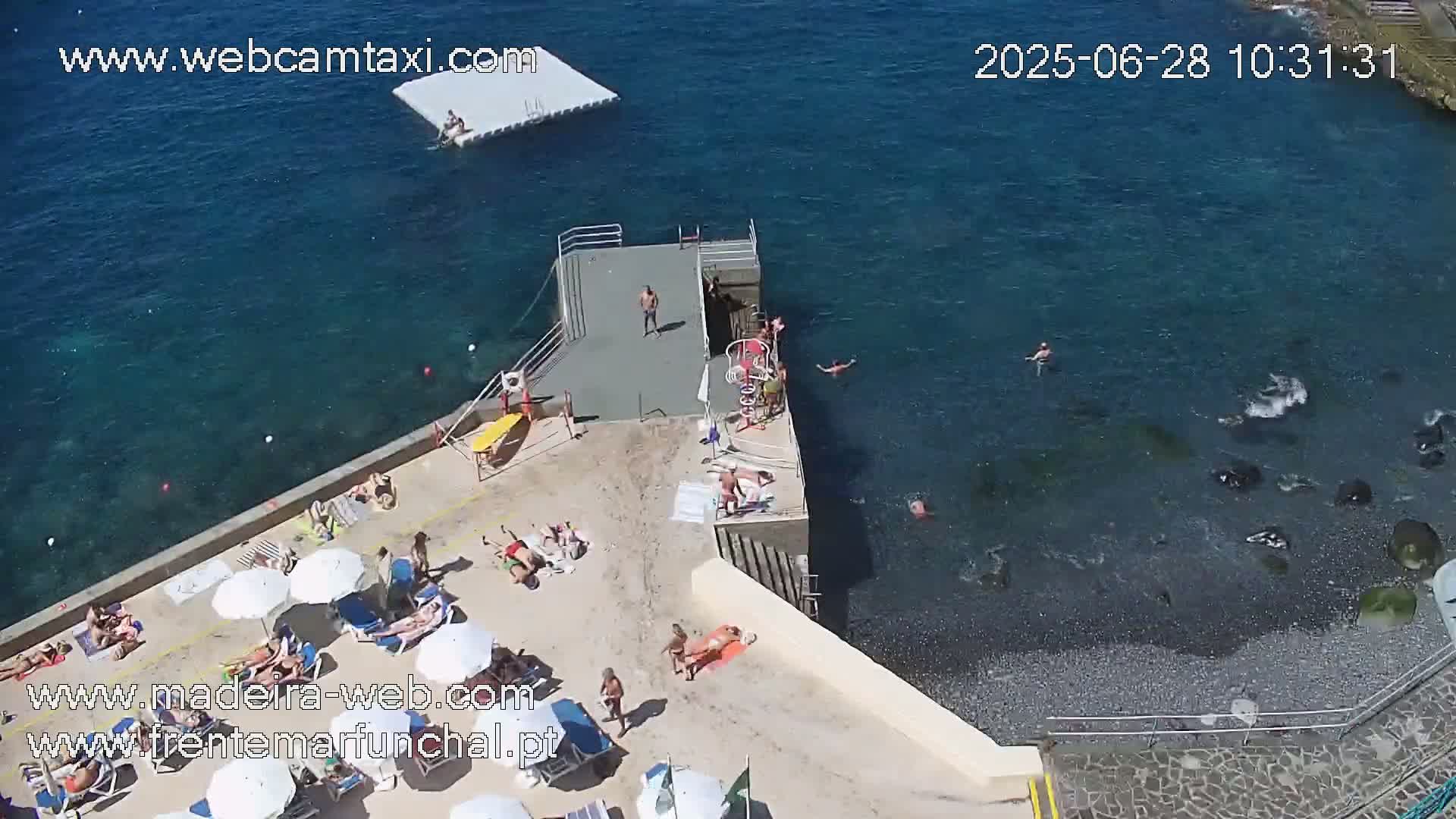 Barreirinha Beach & Funchal Center Live Cam - Funchal, Madeira, Portugal