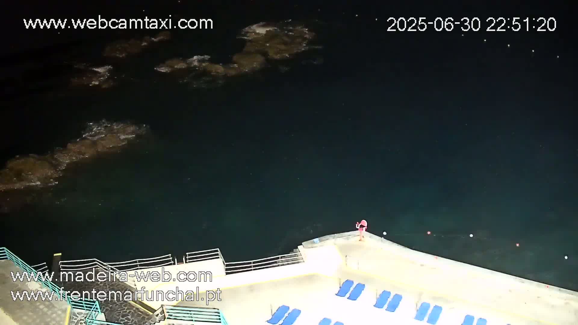 Barreirinha Beach & Funchal Center Live Cam - Funchal, Madeira, Portugal