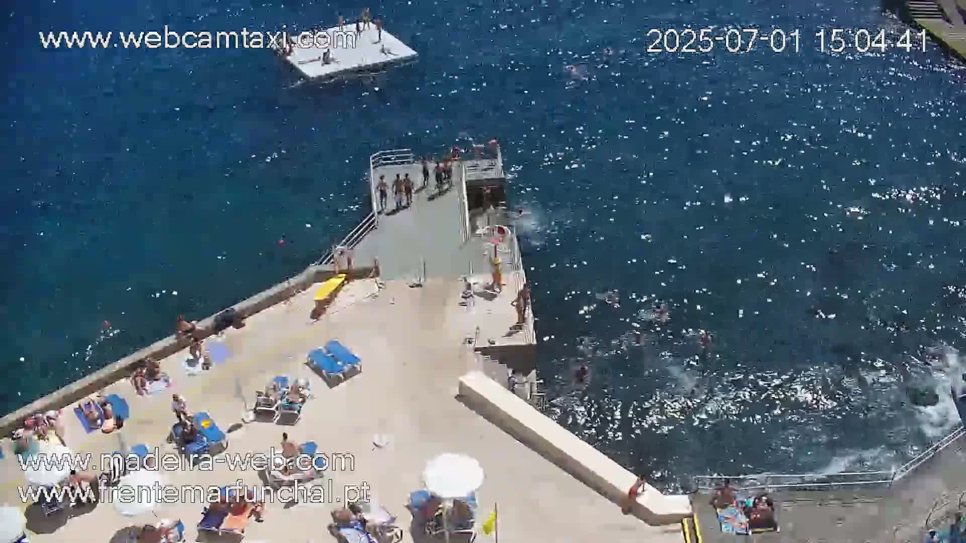 Barreirinha Beach & Funchal Center Live Cam - Funchal, Madeira, Portugal