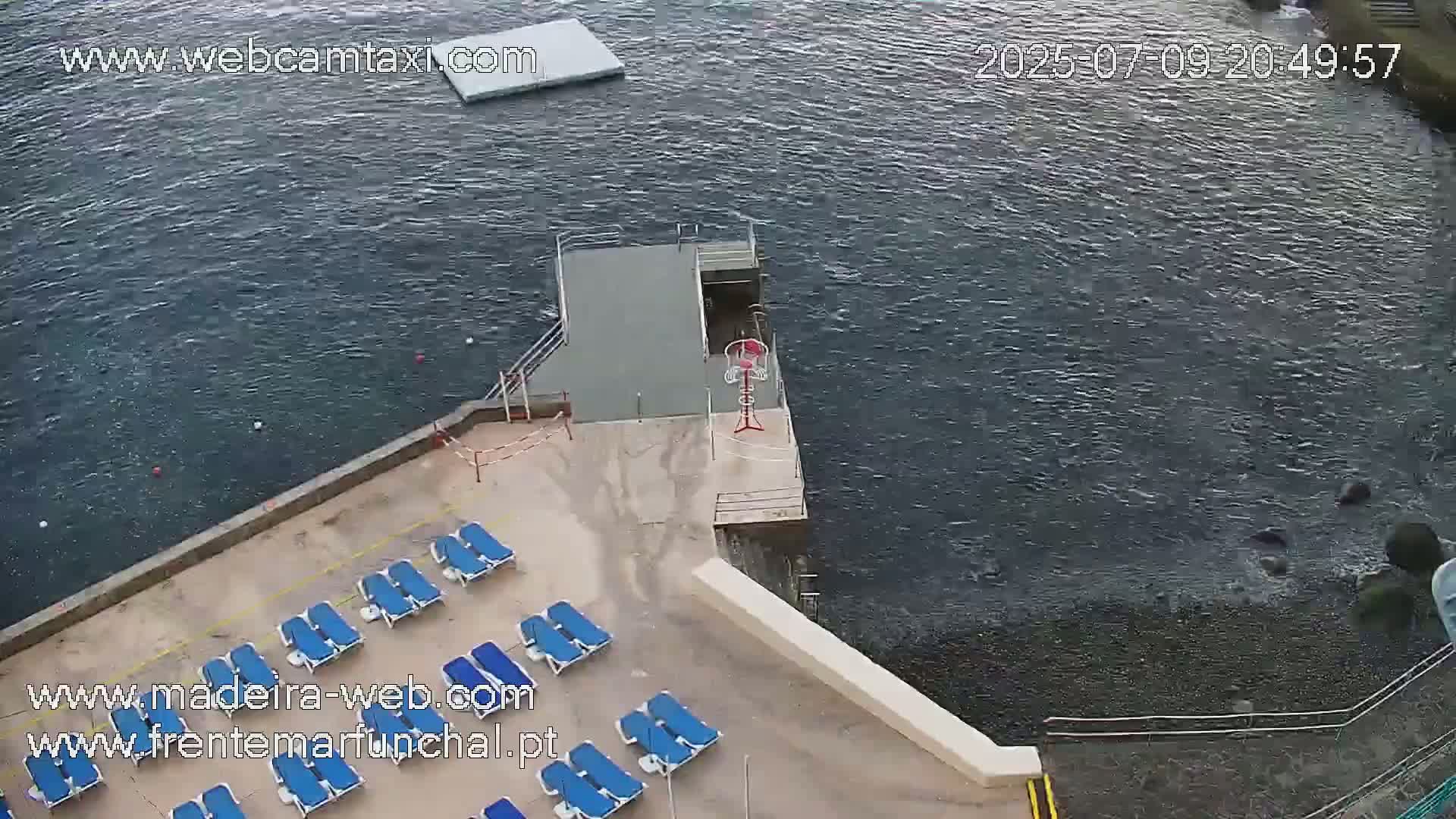 Barreirinha Beach & Funchal Center Live Cam - Funchal, Madeira, Portugal