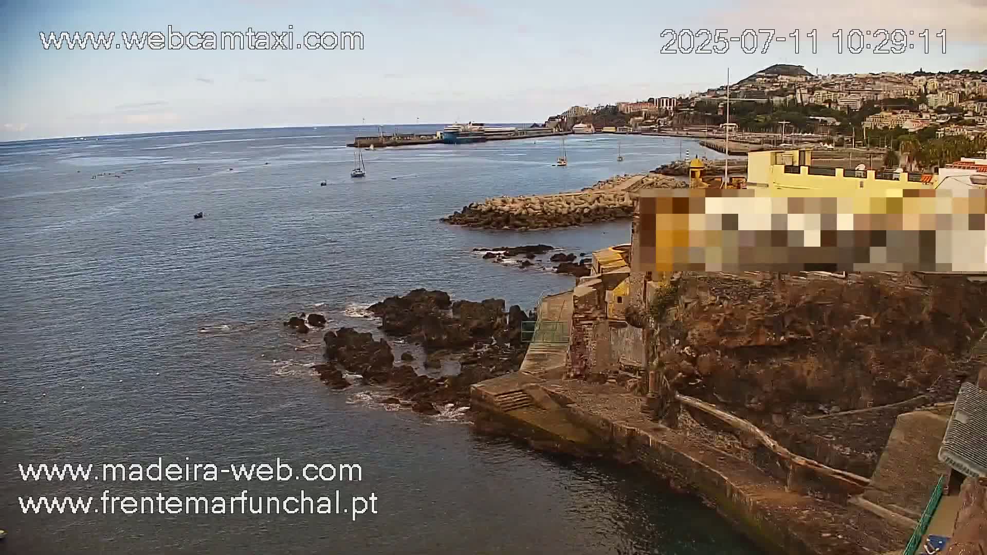 Barreirinha Beach & Funchal Center Live Cam - Funchal, Madeira, Portugal