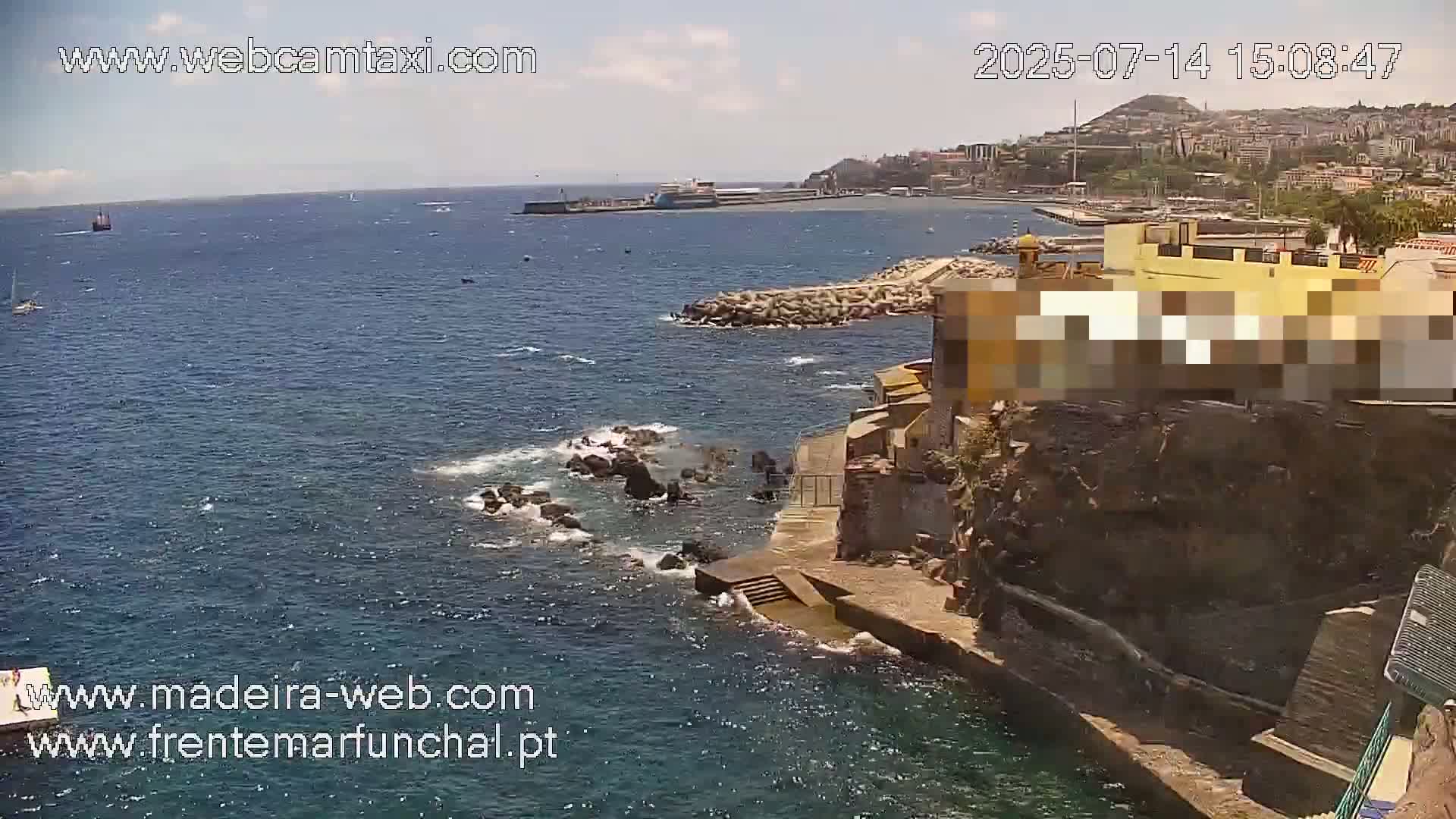 Barreirinha Beach & Funchal Center Live Cam - Funchal, Madeira, Portugal