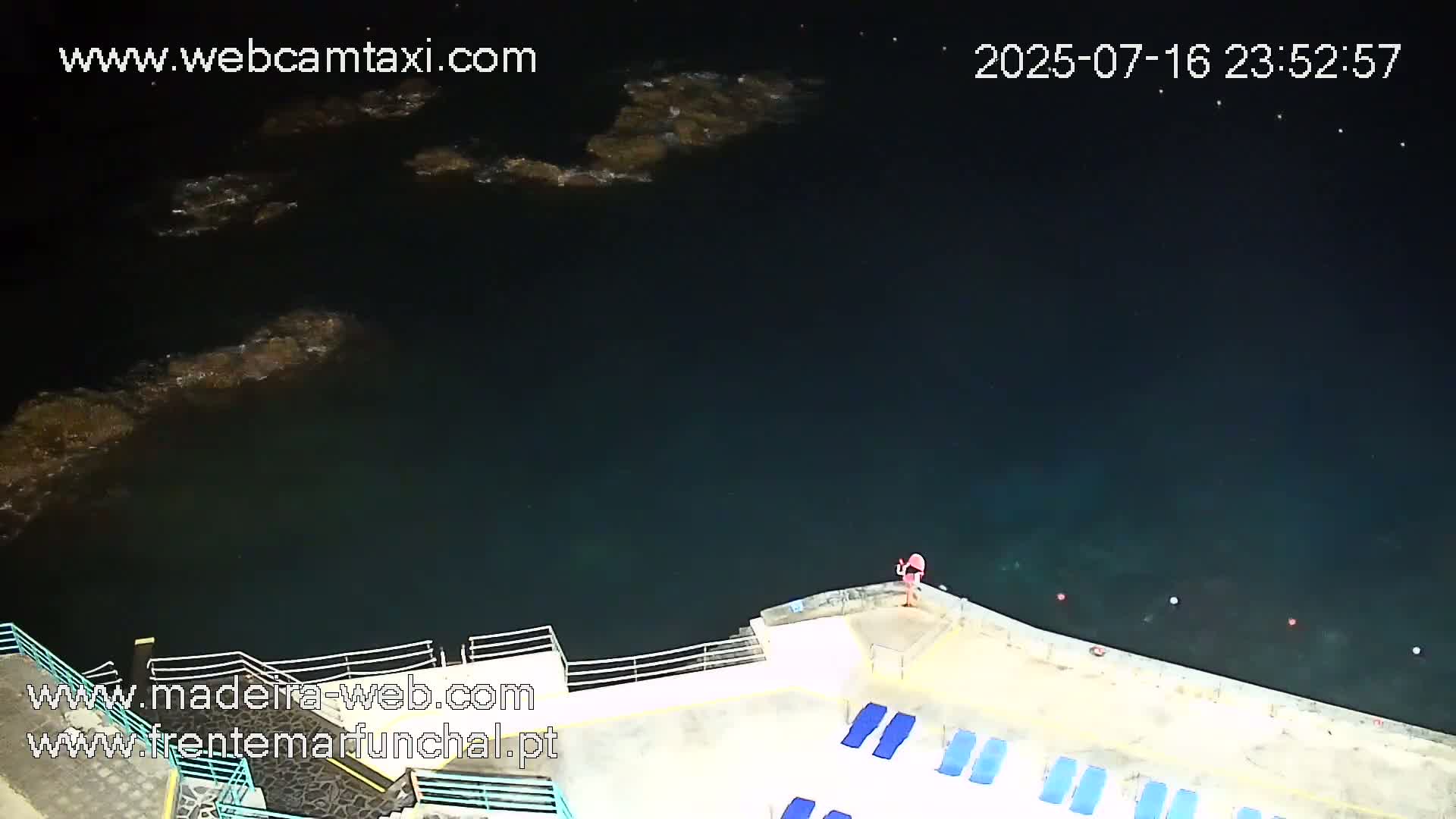 Barreirinha Beach & Funchal Center Live Cam - Funchal, Madeira, Portugal