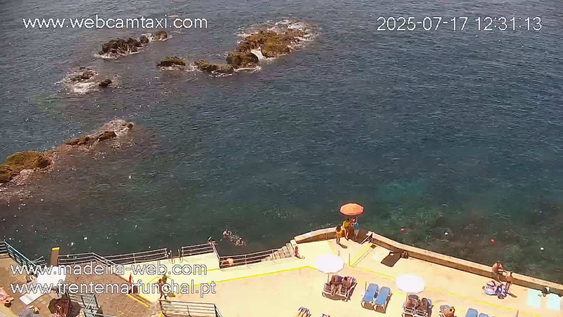 Barreirinha Beach & Funchal Center Live Cam - Funchal, Madeira, Portugal