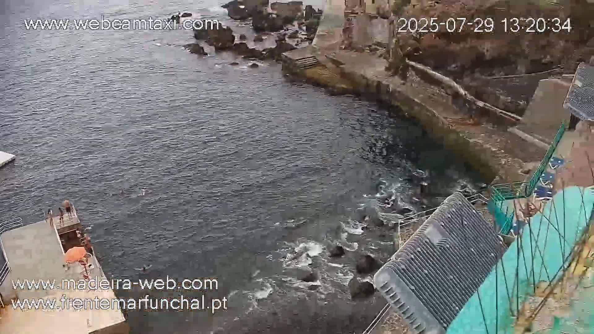 Barreirinha Beach & Funchal Center Live Cam - Funchal, Madeira, Portugal