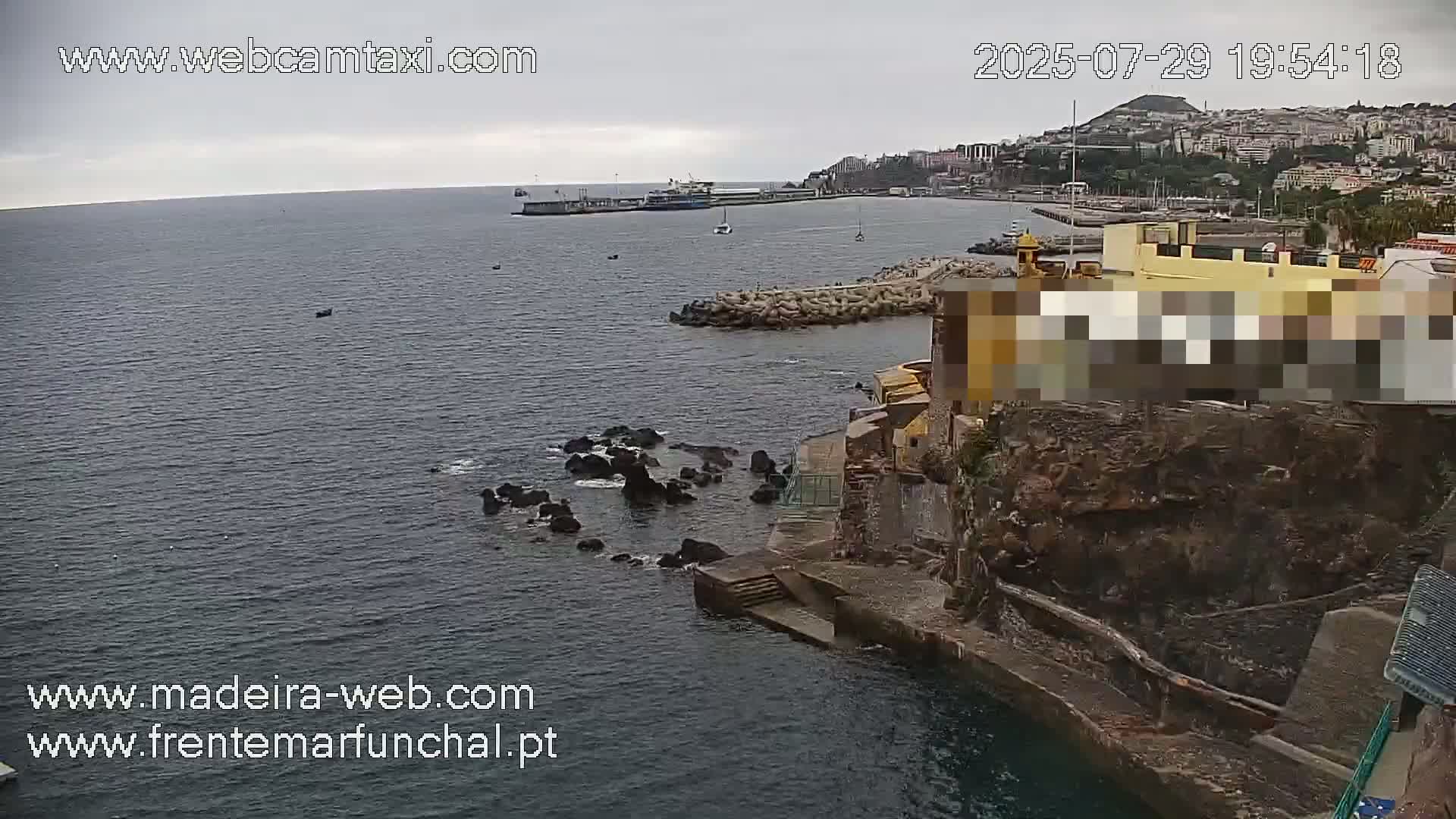 Barreirinha Beach & Funchal Center Live Cam - Funchal, Madeira, Portugal