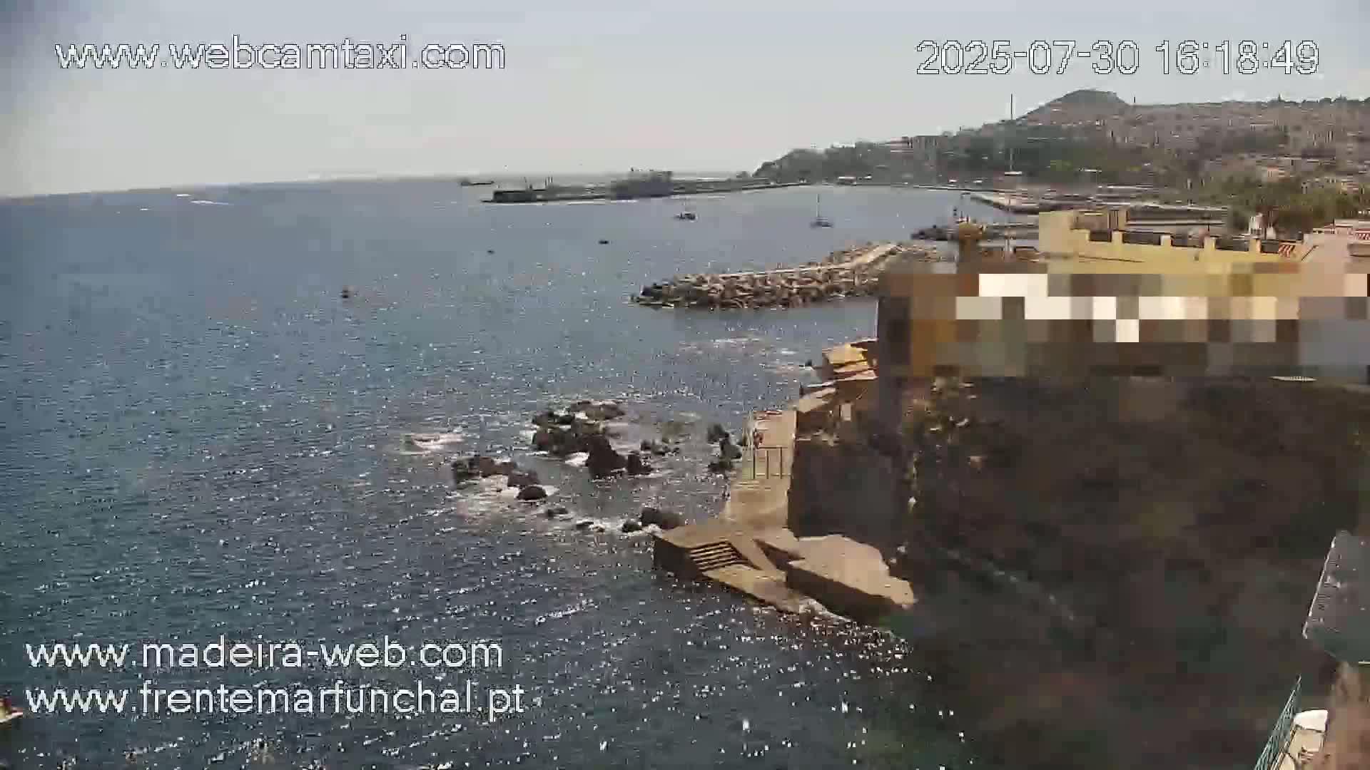 Barreirinha Beach & Funchal Center Live Cam - Funchal, Madeira, Portugal