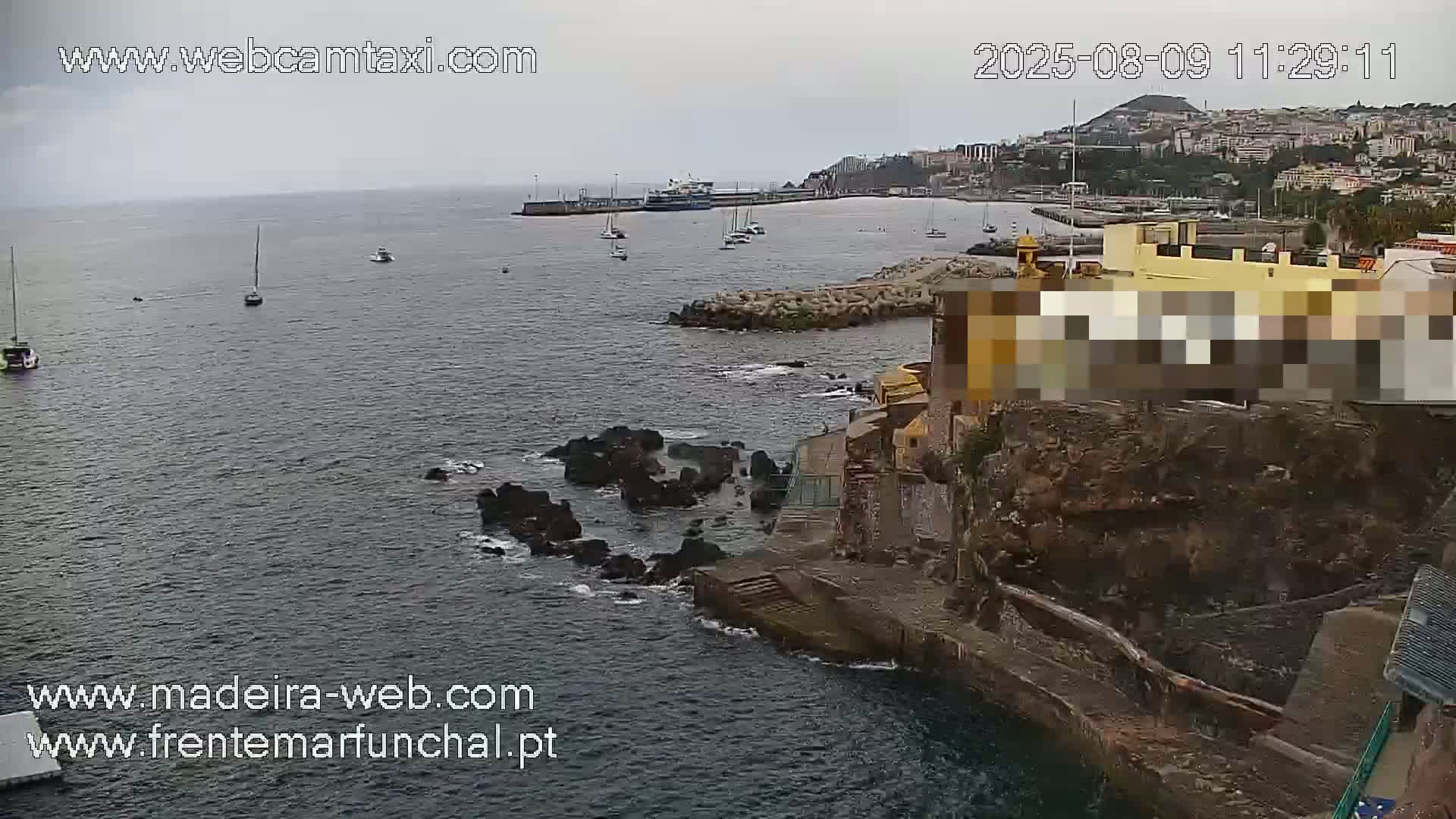 Barreirinha Beach & Funchal Center Live Cam - Funchal, Madeira, Portugal