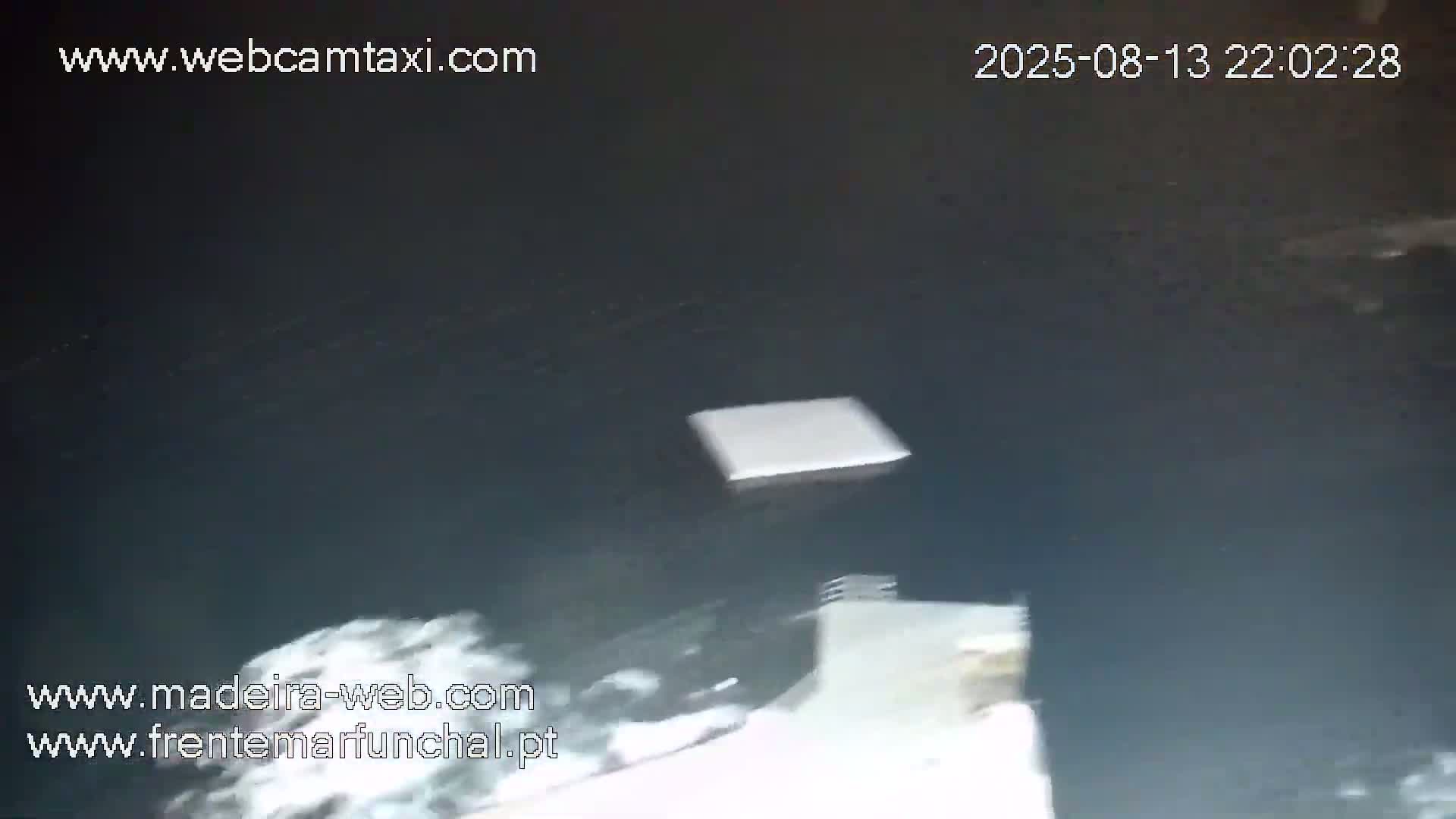 Barreirinha Beach & Funchal Center Live Cam - Funchal, Madeira, Portugal