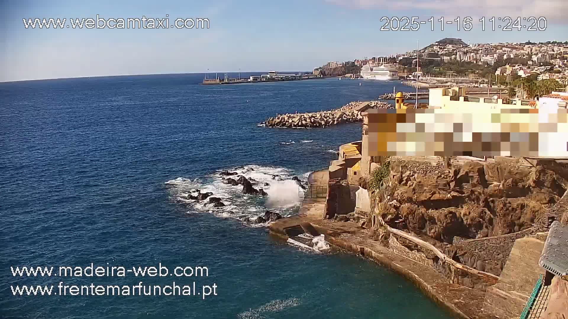 Barreirinha Beach & Funchal Center Live Cam - Funchal, Madeira, Portugal