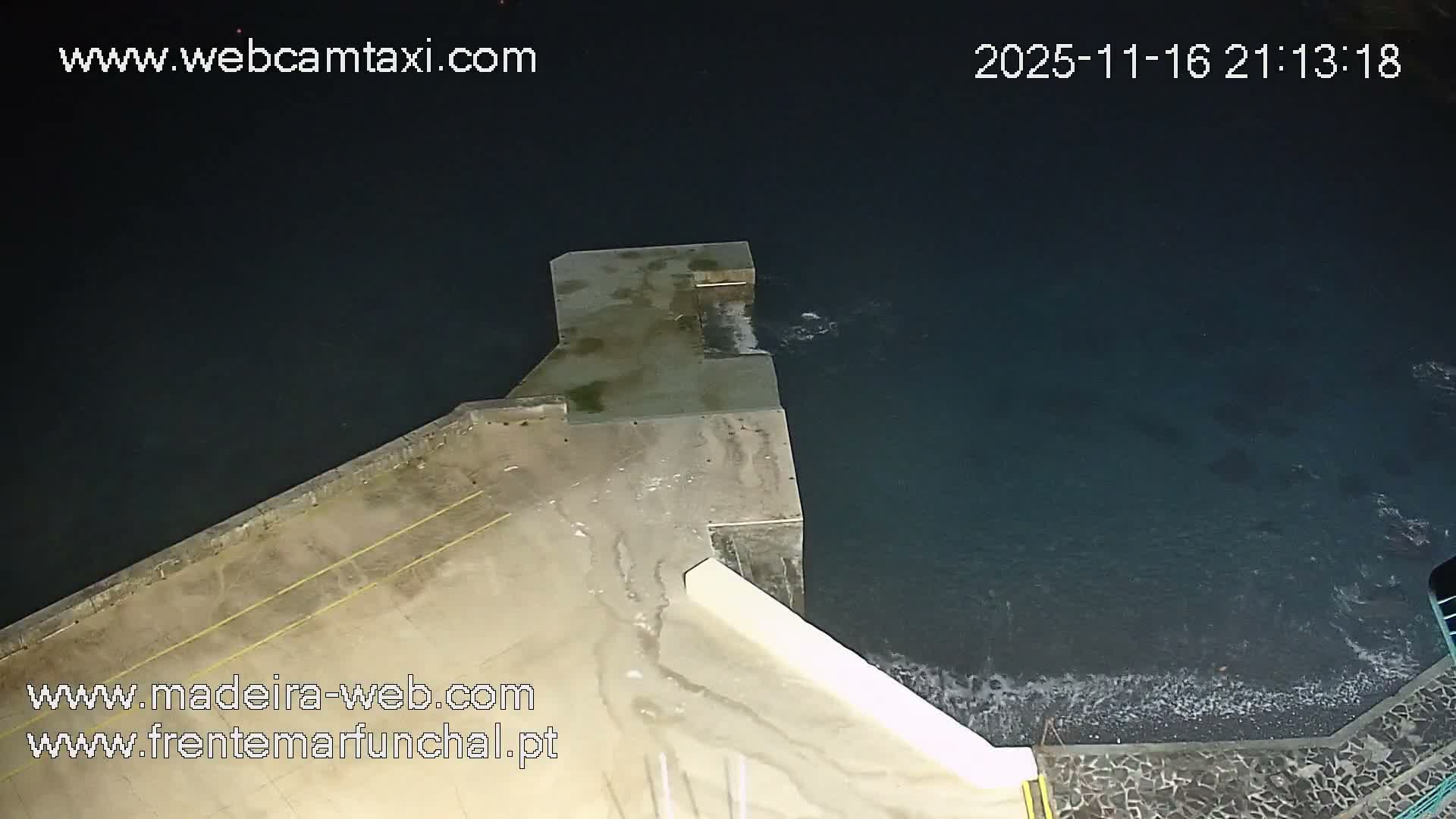 Barreirinha Beach & Funchal Center Live Cam - Funchal, Madeira, Portugal