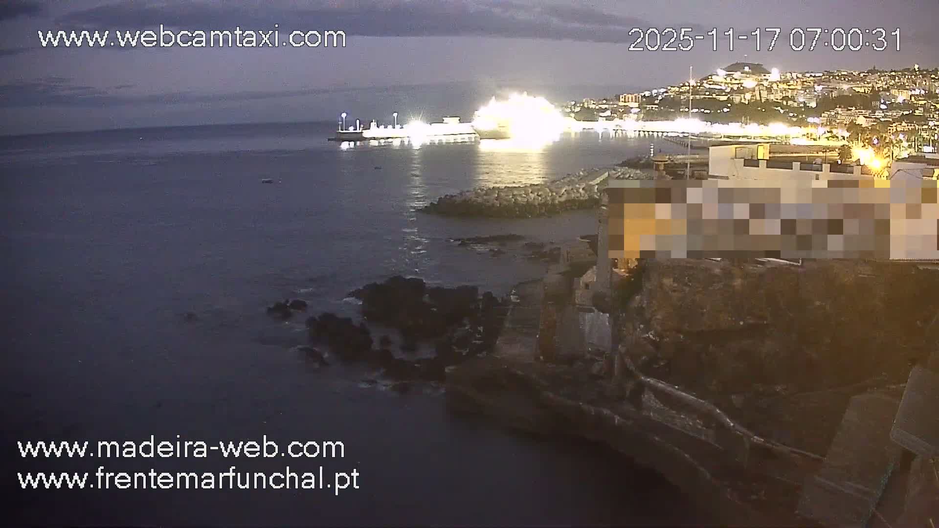 Barreirinha Beach & Funchal Center Live Cam - Funchal, Madeira, Portugal