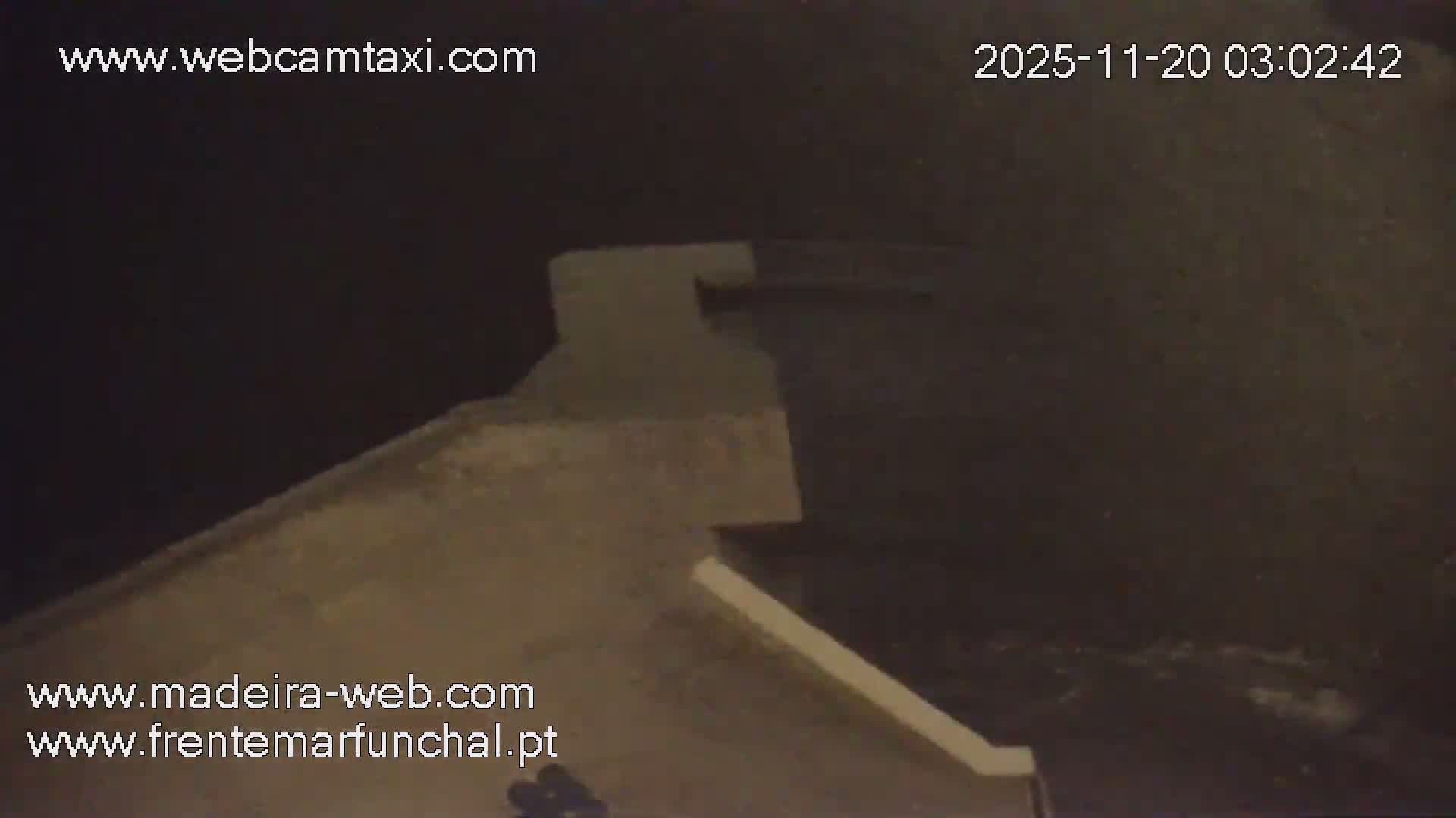 Barreirinha Beach & Funchal Center Live Cam - Funchal, Madeira, Portugal