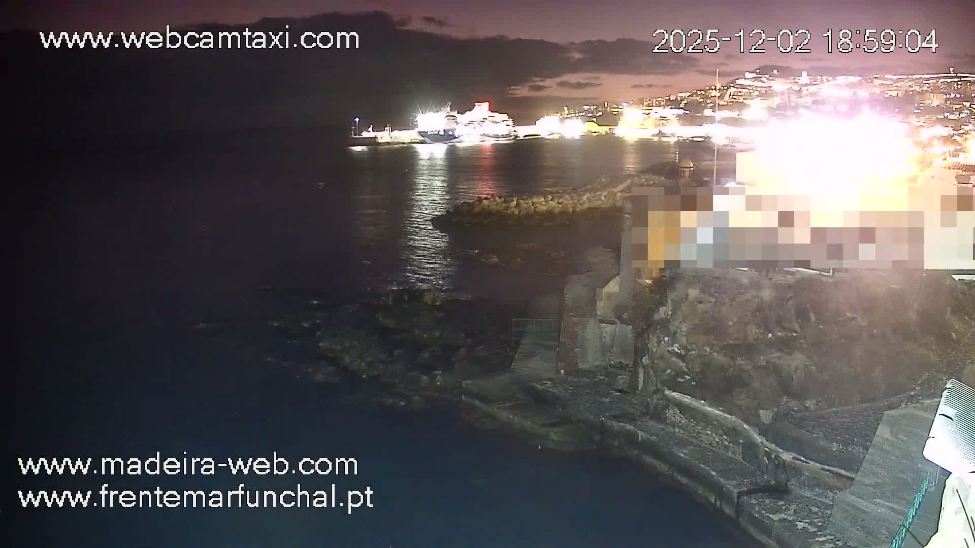 Barreirinha Beach & Funchal Center Live Cam - Funchal, Madeira, Portugal