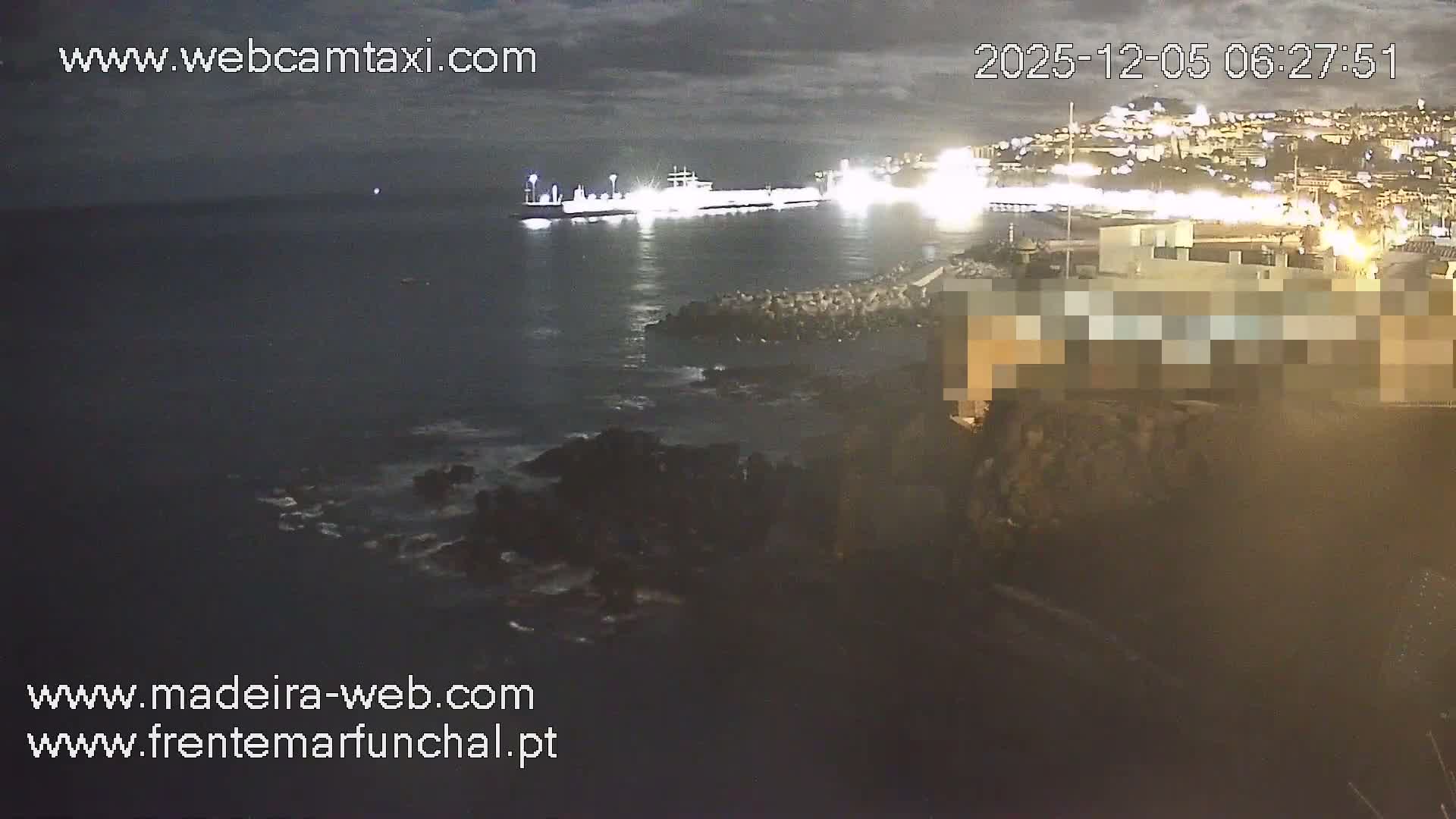 Barreirinha Beach & Funchal Center Live Cam - Funchal, Madeira, Portugal