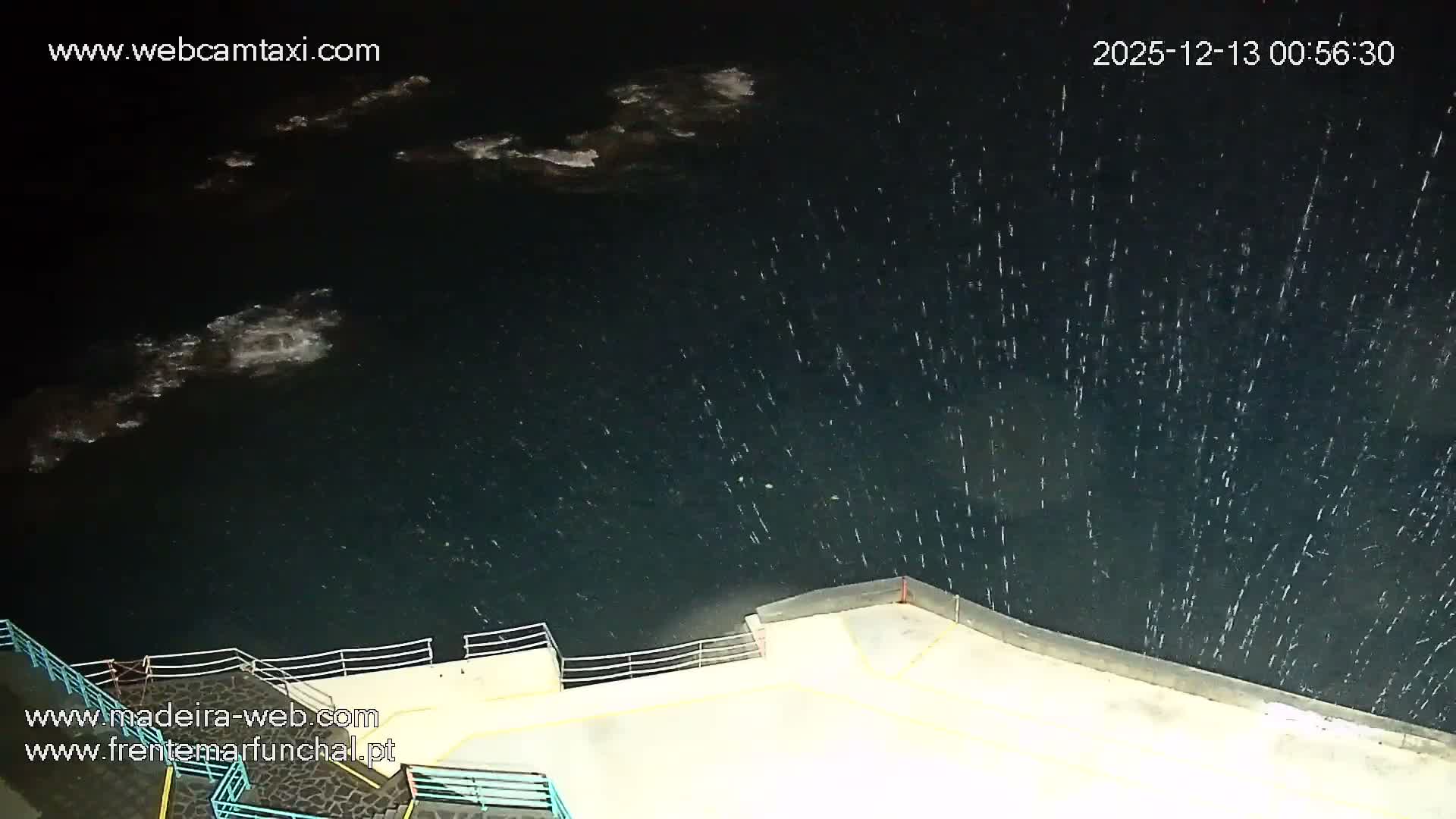 Barreirinha Beach & Funchal Center Live Cam - Funchal, Madeira, Portugal