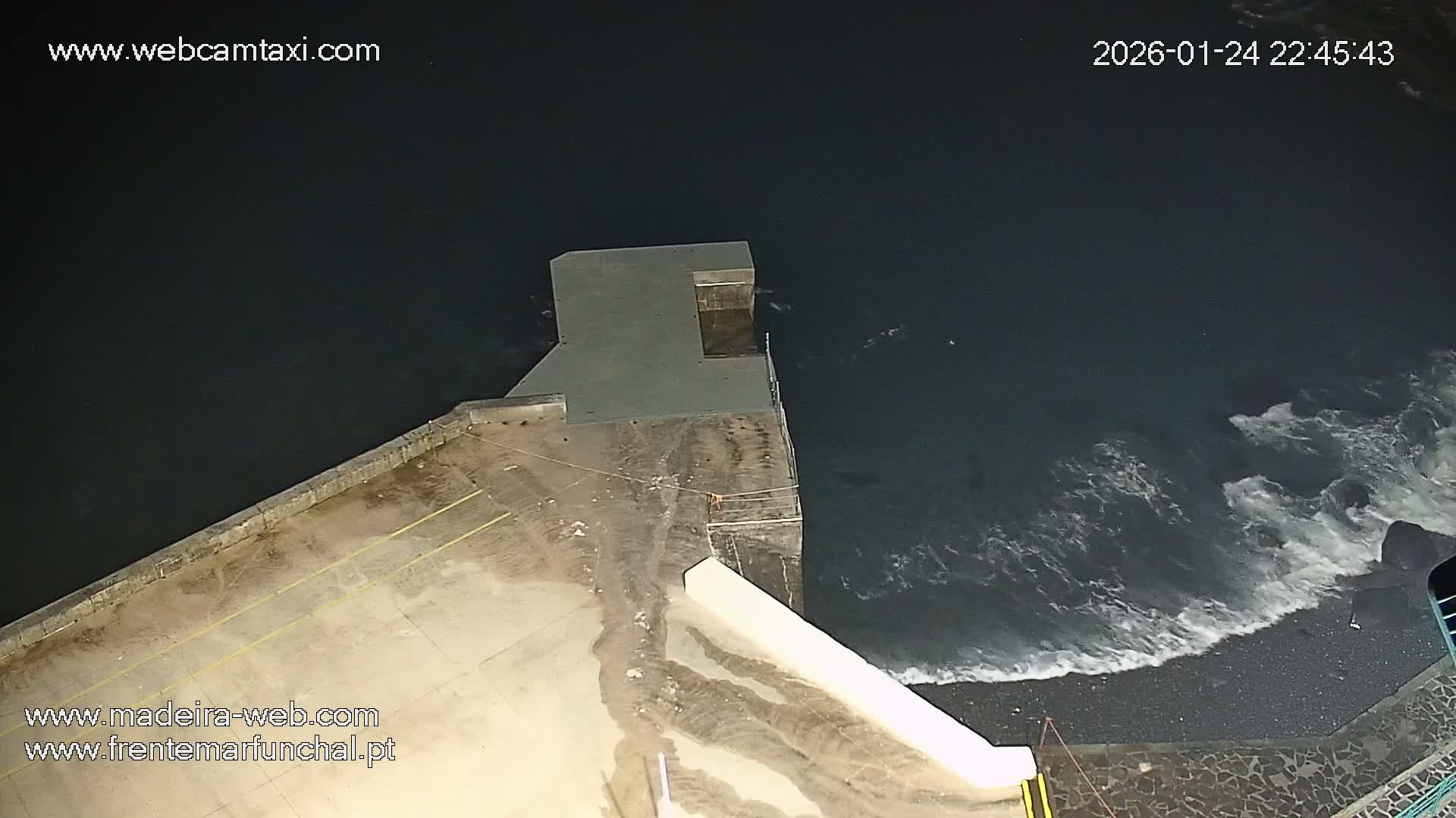 Barreirinha Beach & Funchal Center Live Cam - Funchal, Madeira, Portugal