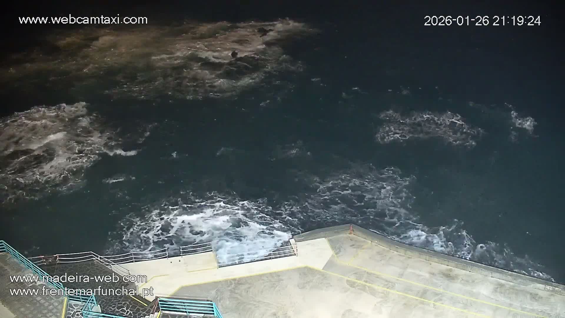 Barreirinha Beach & Funchal Center Live Cam - Funchal, Madeira, Portugal