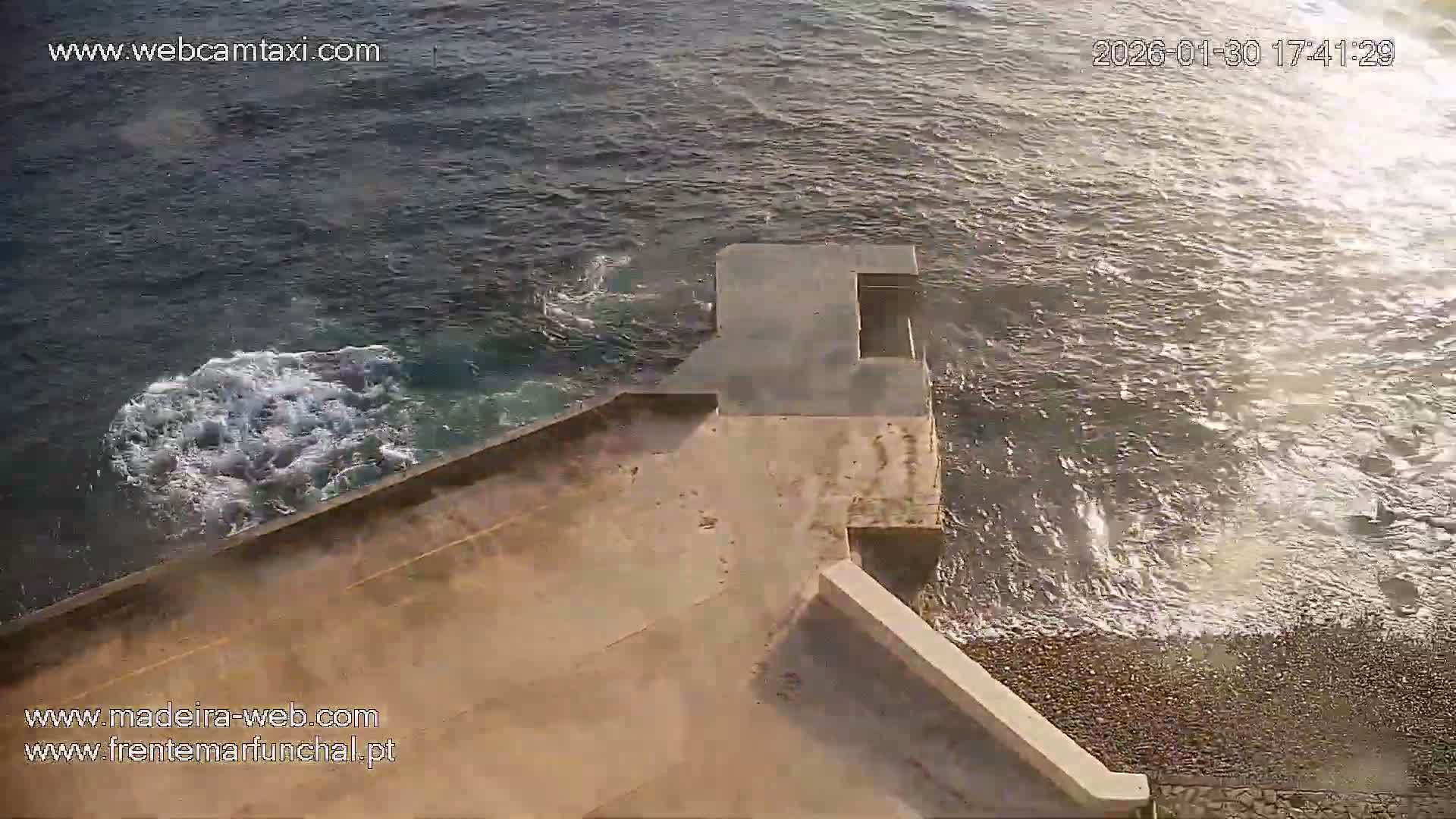 Barreirinha Beach & Funchal Center Live Cam - Funchal, Madeira, Portugal