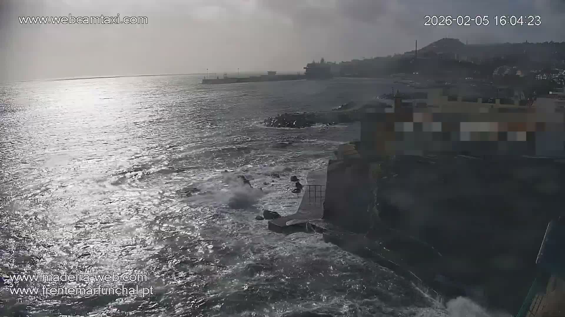 Barreirinha Beach & Funchal Center Live Cam - Funchal, Madeira, Portugal