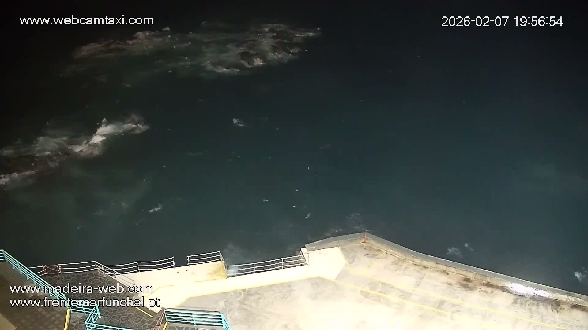 Barreirinha Beach & Funchal Center Live Cam - Funchal, Madeira, Portugal
