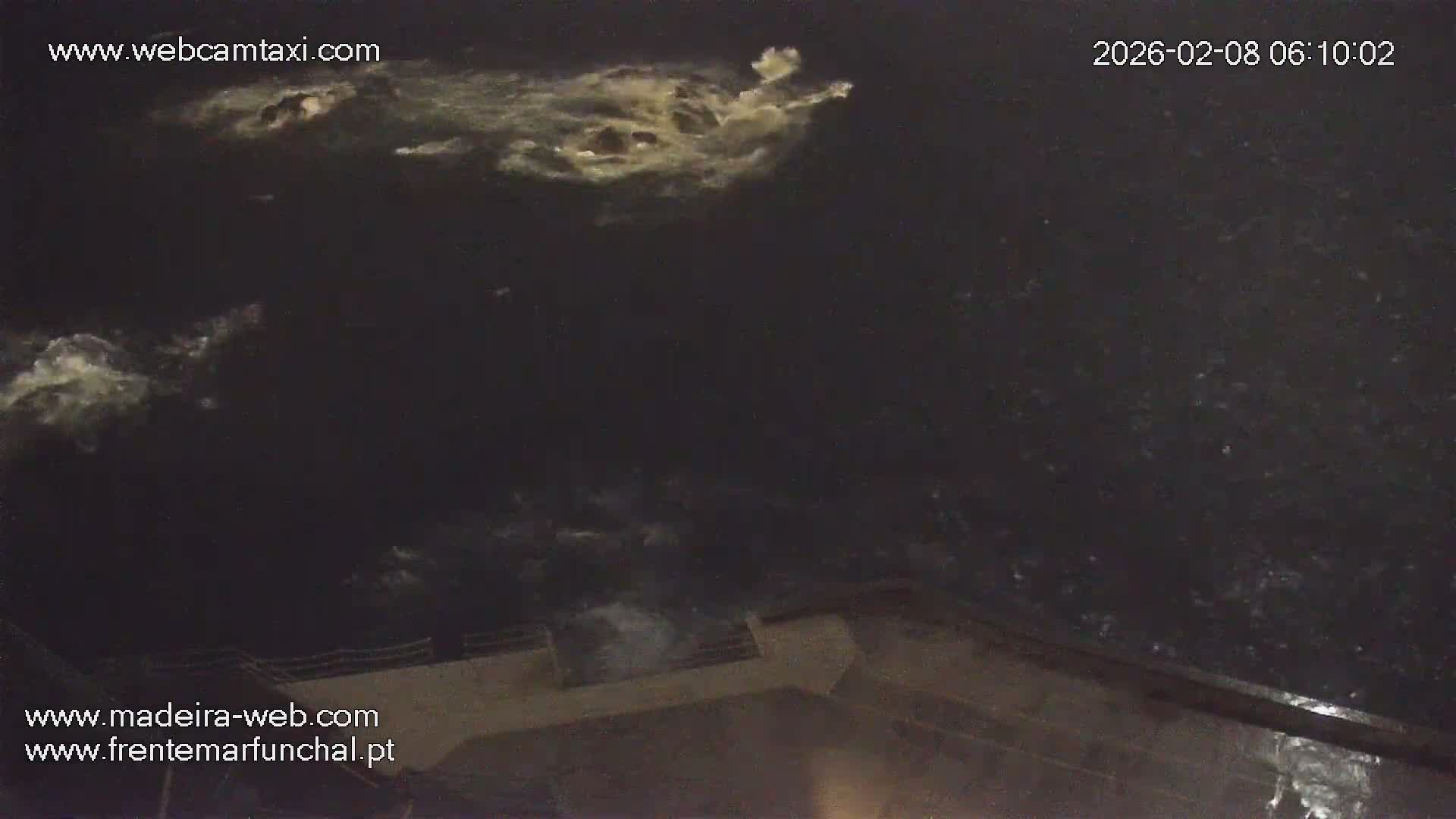 Barreirinha Beach & Funchal Center Live Cam - Funchal, Madeira, Portugal