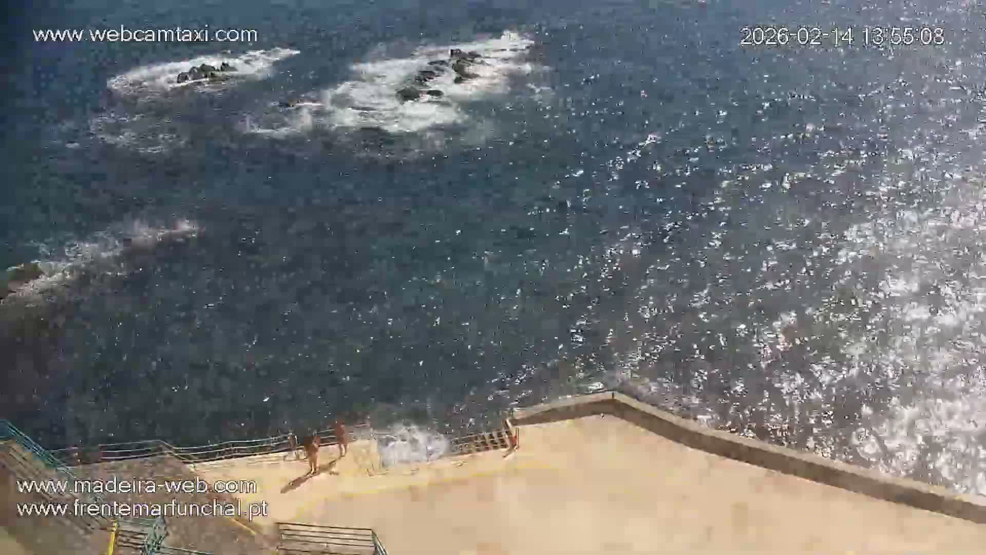 Barreirinha Beach & Funchal Center Live Cam - Funchal, Madeira, Portugal