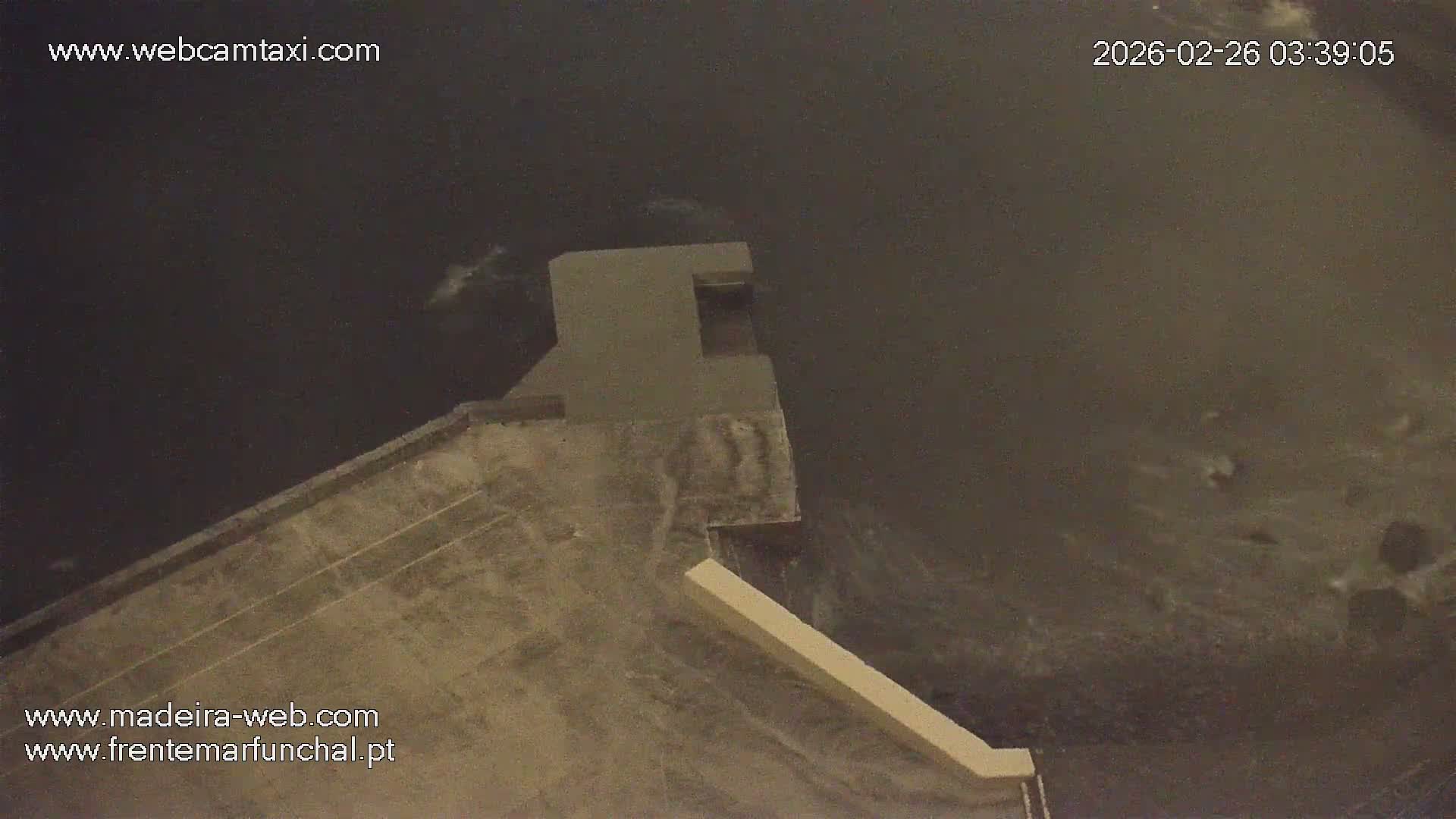 Barreirinha Beach & Funchal Center Live Cam - Funchal, Madeira, Portugal