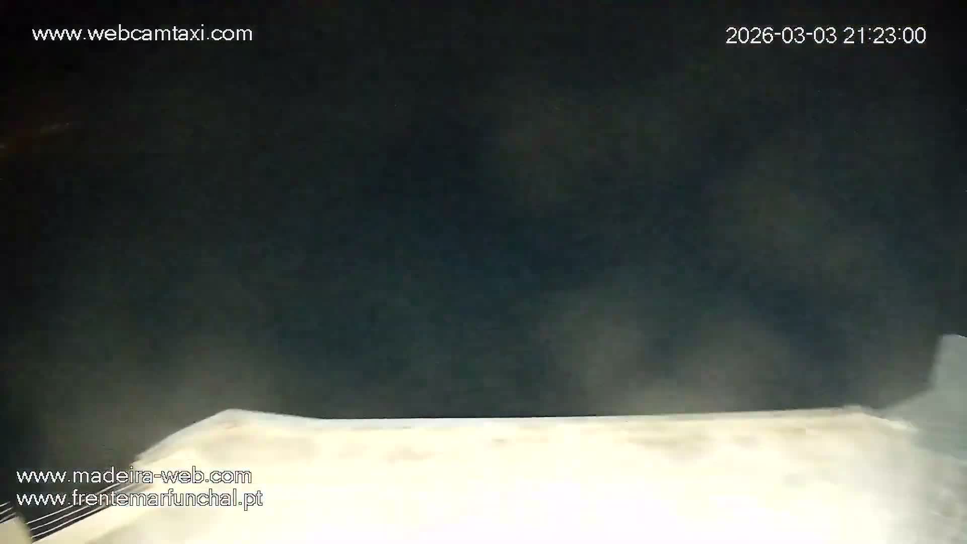 Barreirinha Beach & Funchal Center Live Cam - Funchal, Madeira, Portugal